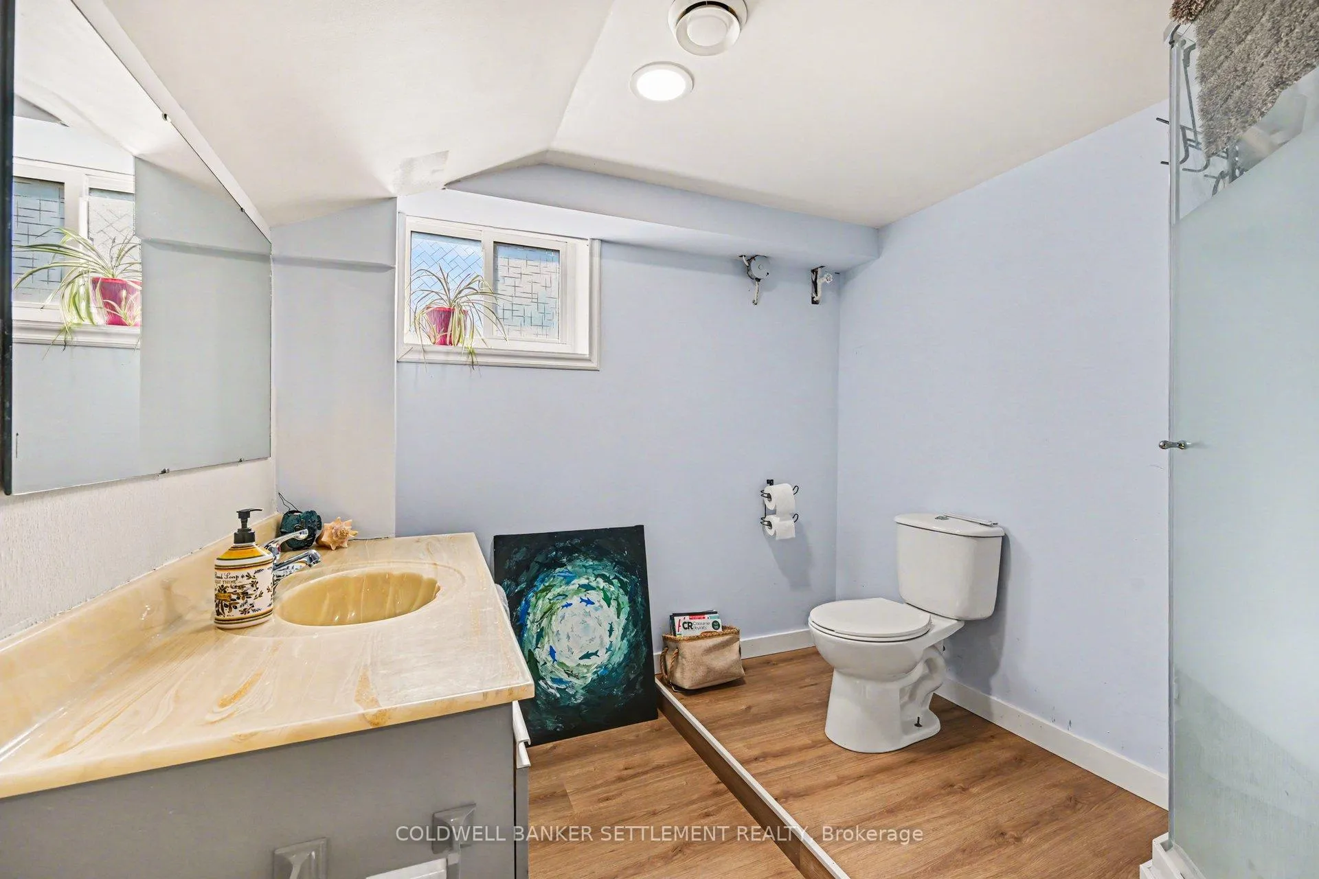 Photo 21 of 27 Broadview Avenue W, Smiths Falls — HOMEH