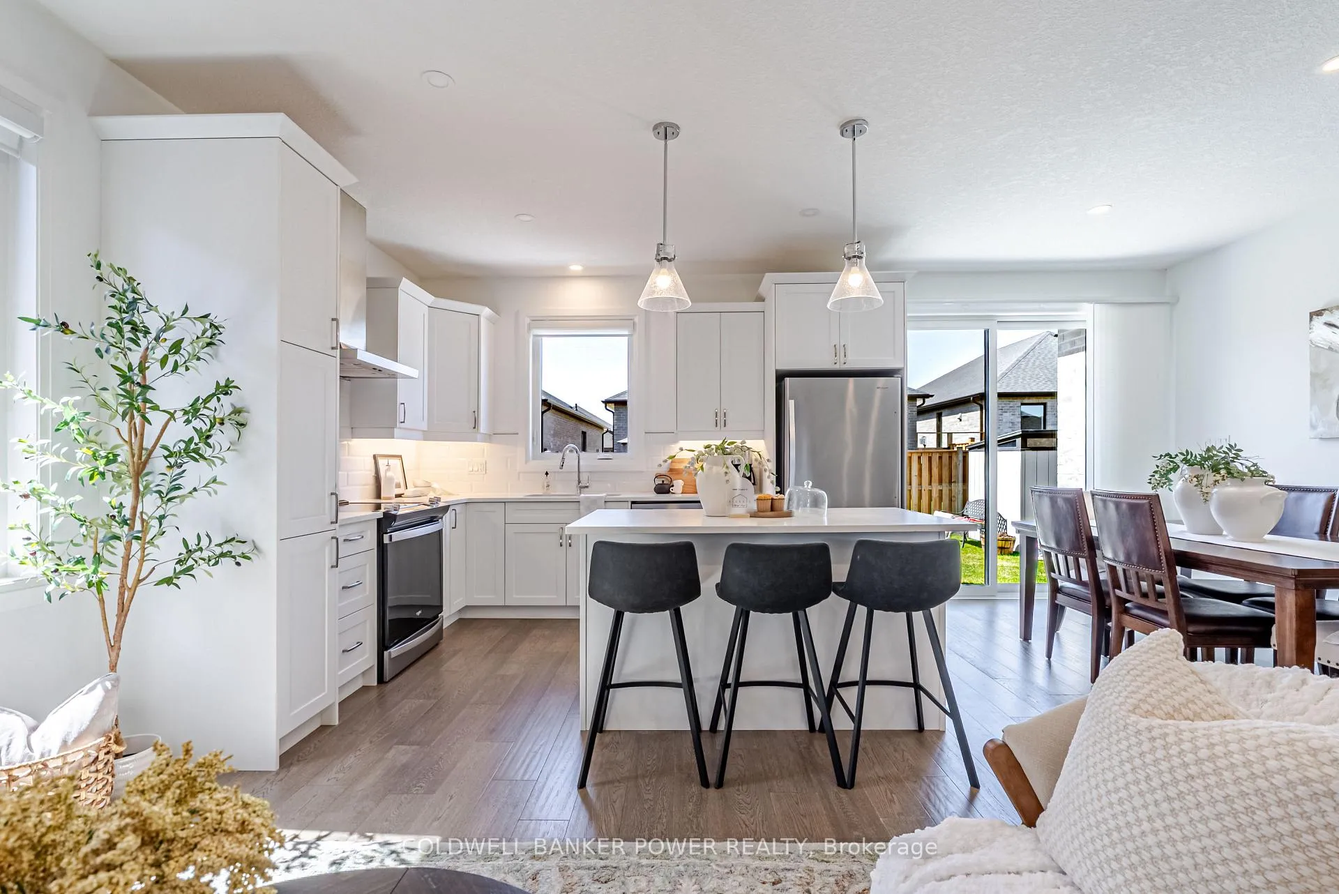 Photo 10 of Unit 64, 383 Daventry Way, Middlesex Centre, Kilworth — HOMEH