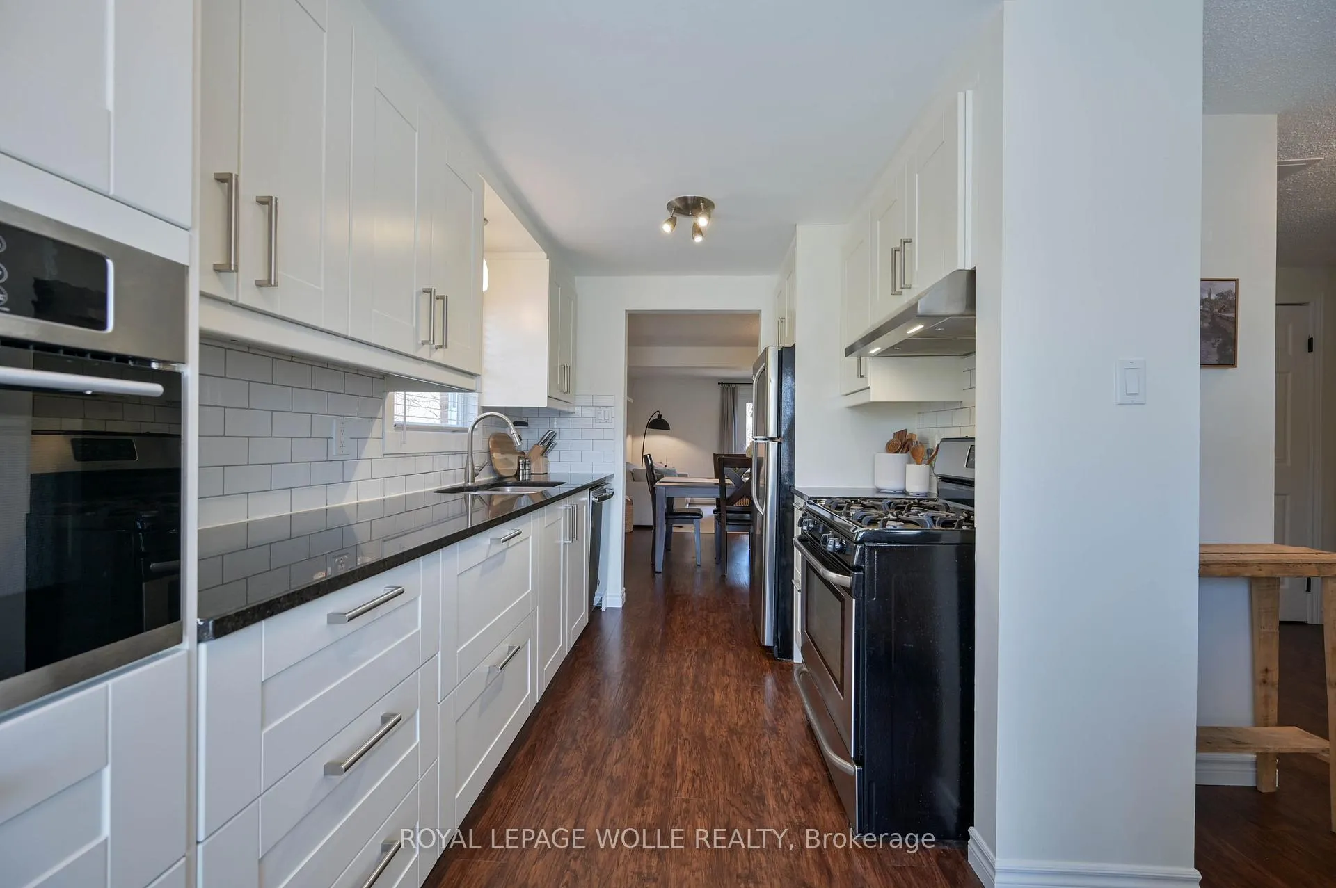 Photo 7 of 122 Foxhunt Road, Waterloo, Colonial Acres — HOMEH