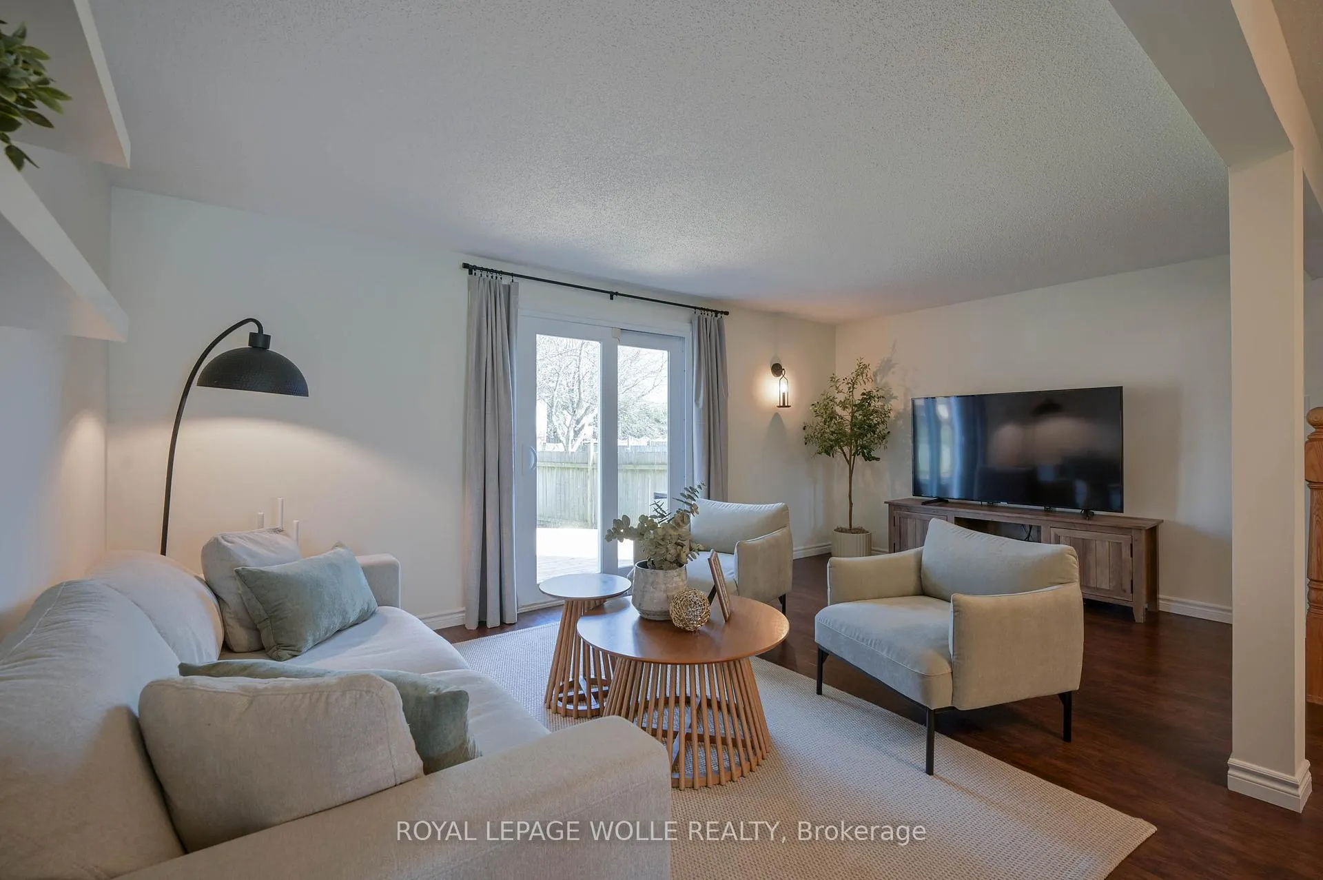 Photo 14 of 122 Foxhunt Road, Waterloo, Colonial Acres — HOMEH