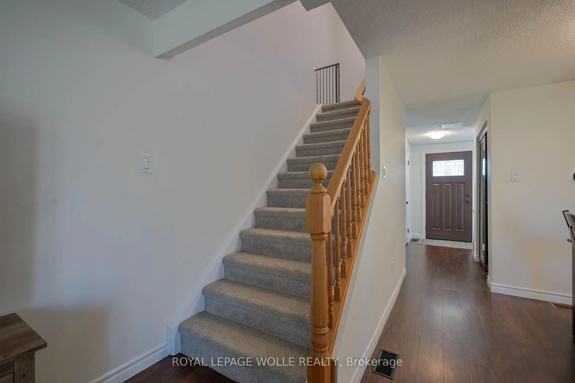 Photo 19 of 122 Foxhunt Road, Waterloo, Colonial Acres — HOMEH