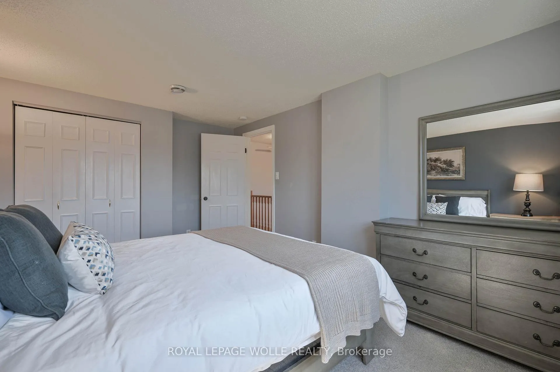 Photo 21 of 122 Foxhunt Road, Waterloo, Colonial Acres — HOMEH