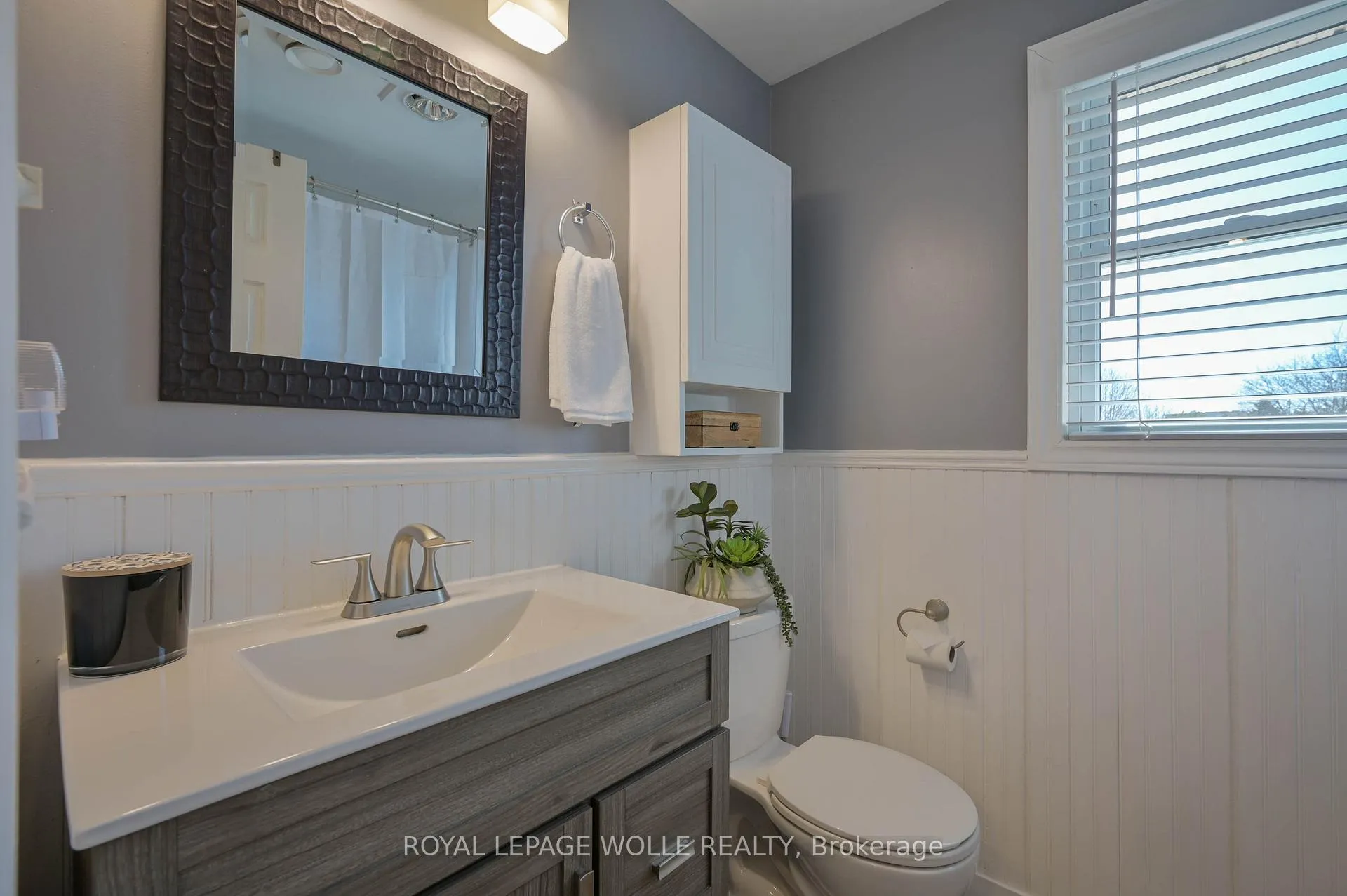 Photo 23 of 122 Foxhunt Road, Waterloo, Colonial Acres — HOMEH