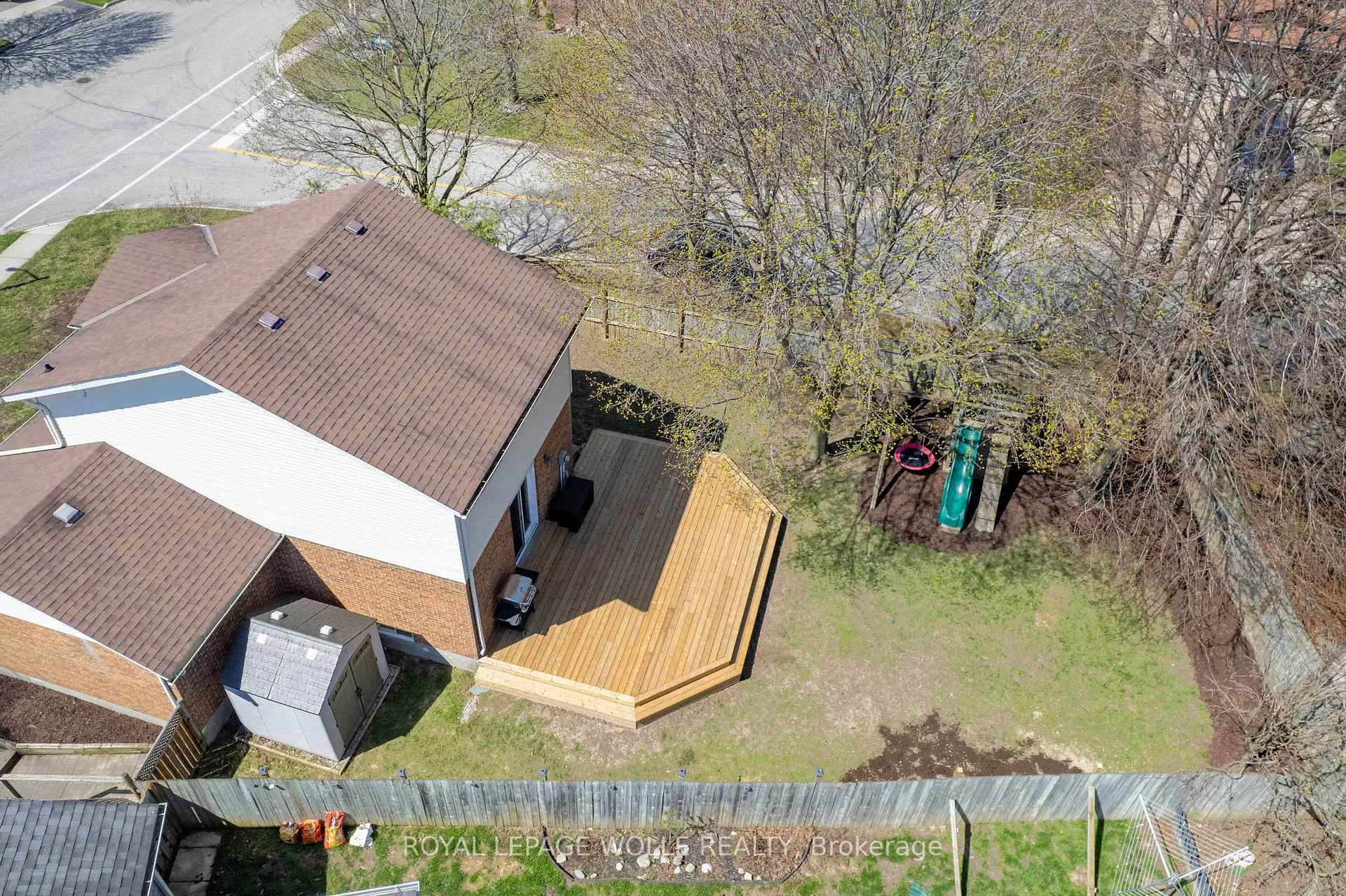 Photo 36 of 122 Foxhunt Road, Waterloo, Colonial Acres — HOMEH