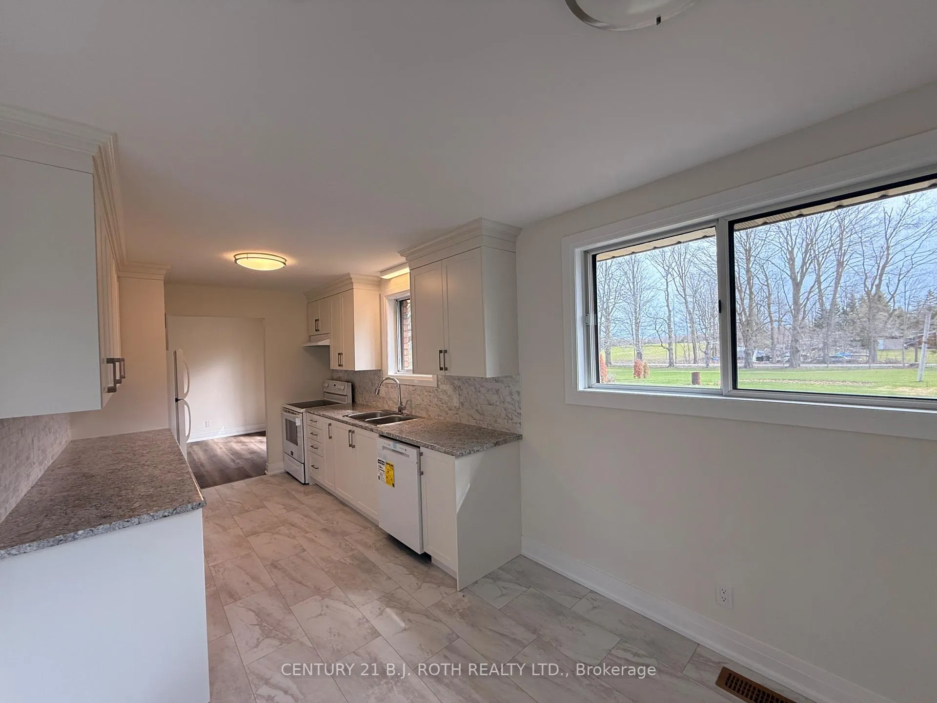 Photo 2 of 48 King Street, Kawartha Lakes, Woodville — HOMEH