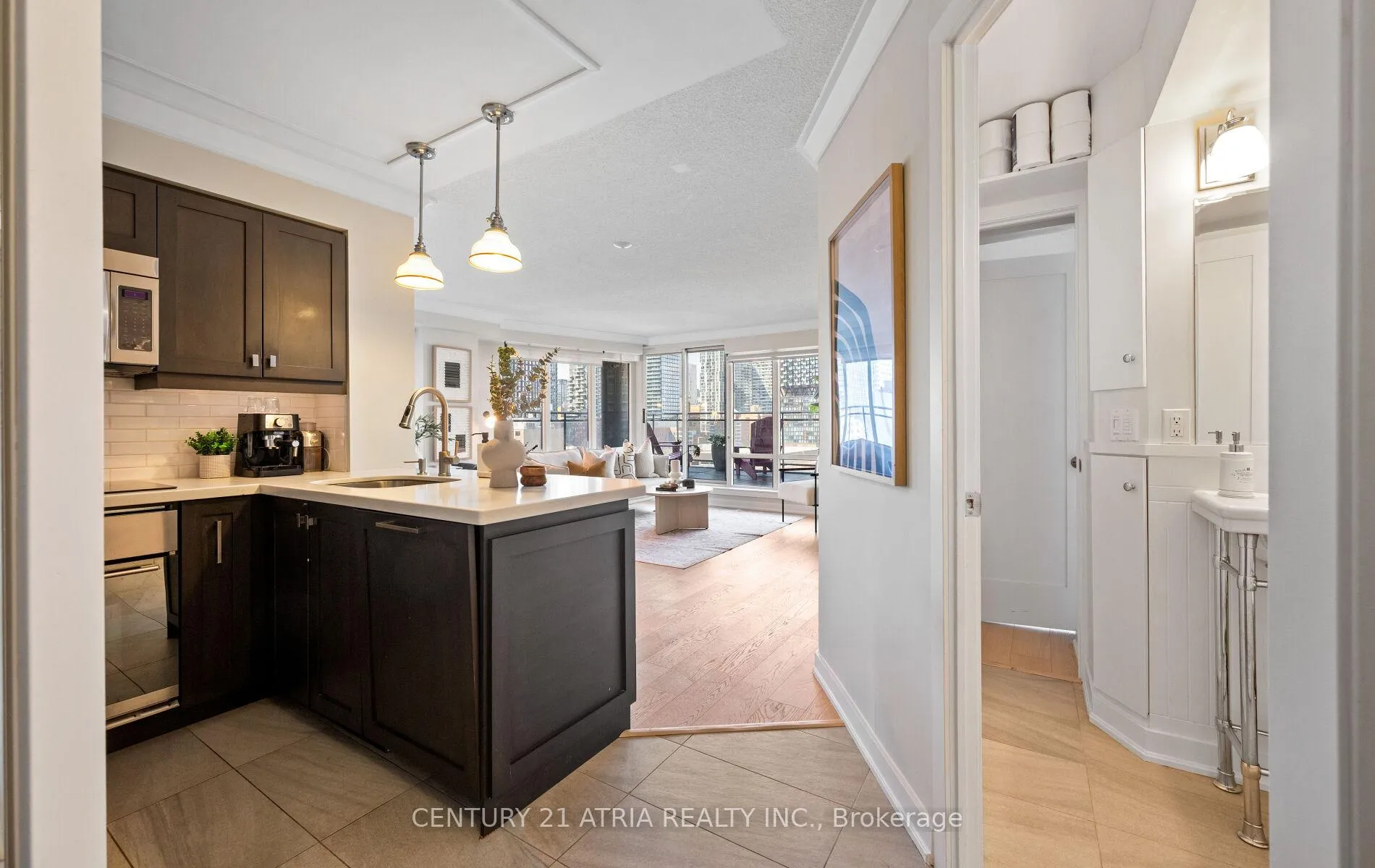 Photo 5 of Unit 1005, 255 Richmond Street E, Toronto, Moss Park — HOMEH