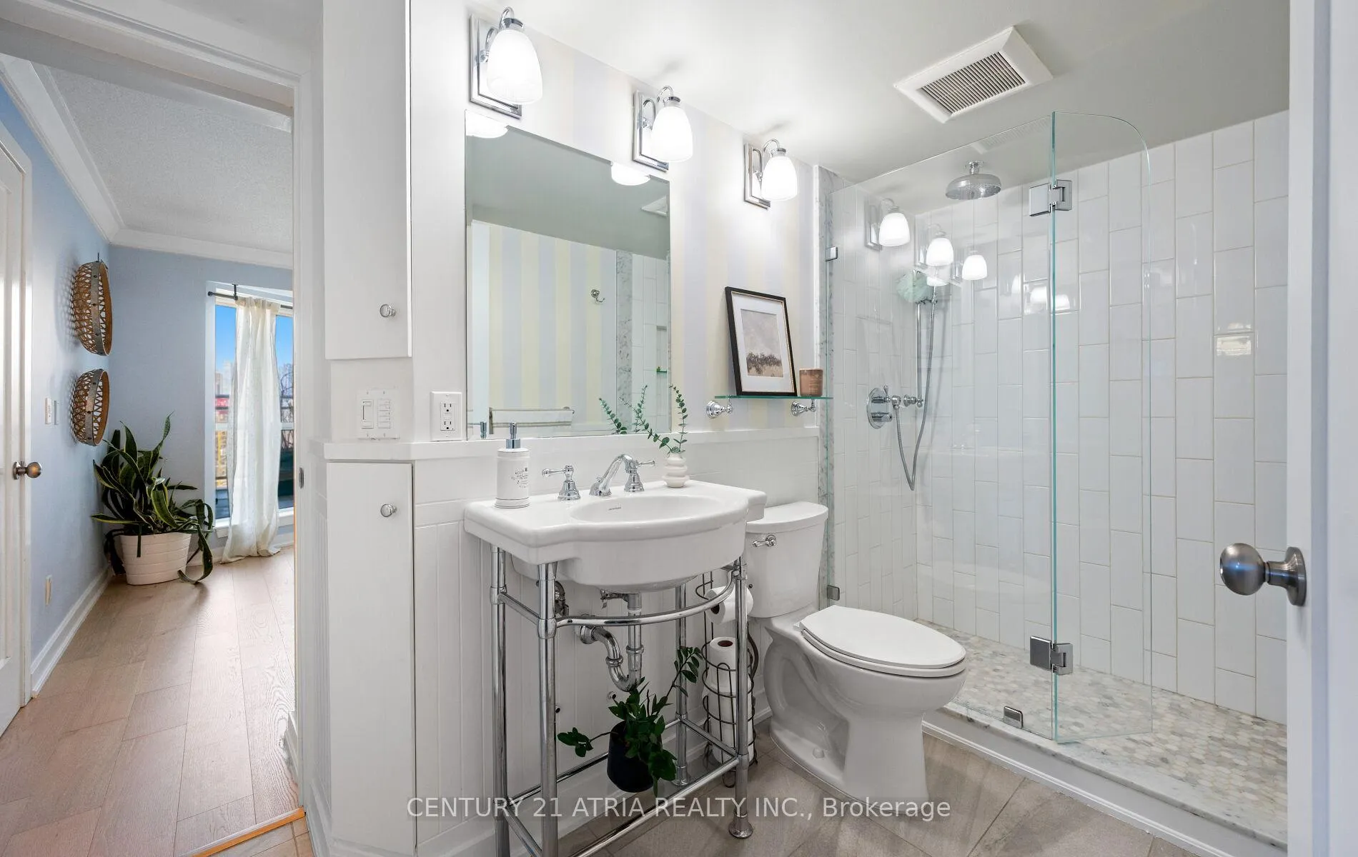 Photo 17 of Unit 1005, 255 Richmond Street E, Toronto, Moss Park — HOMEH