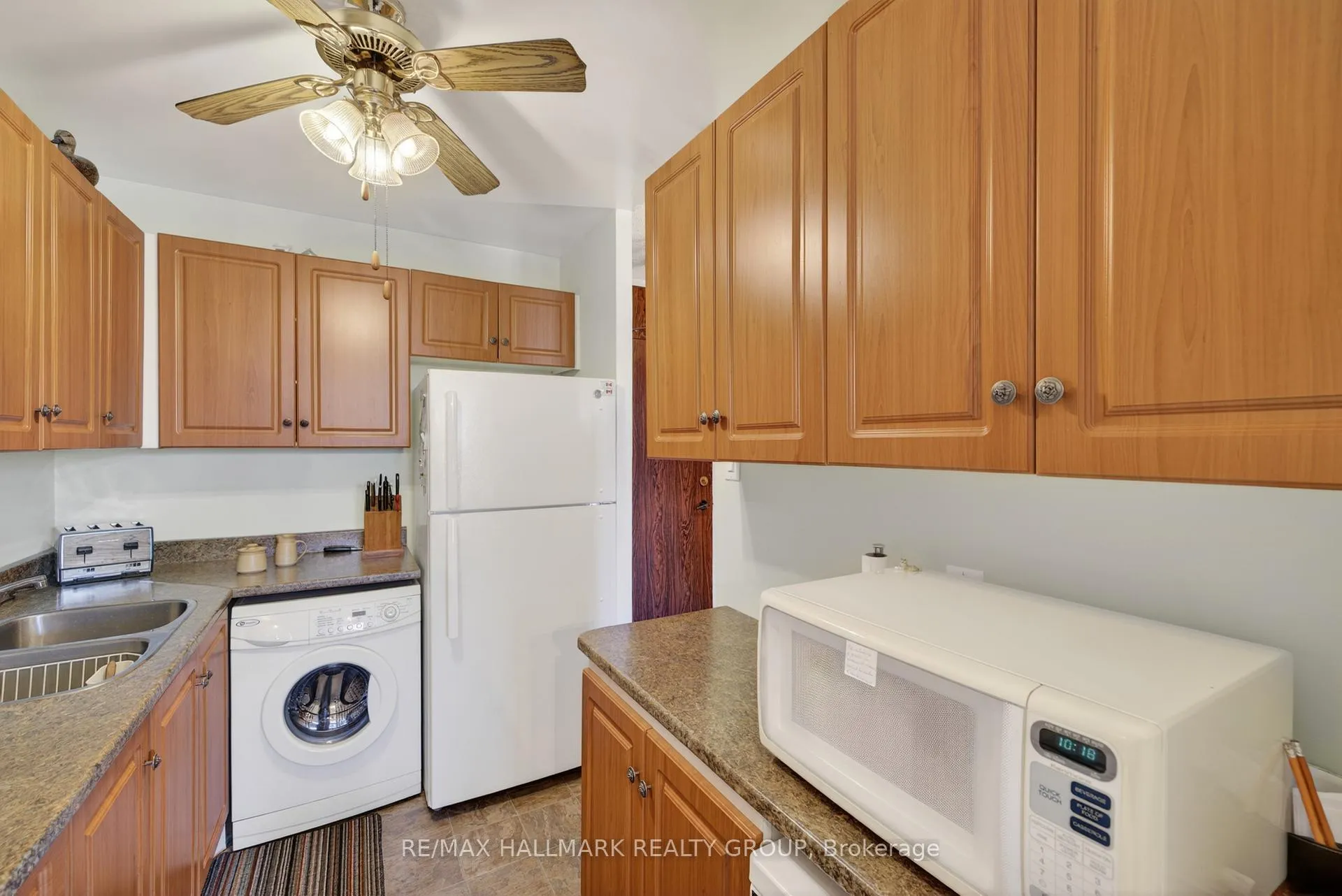 Photo 18 of Unit 209, 2000 Jasmine Crescent, Ottawa, Beacon Hill South — HOMEH