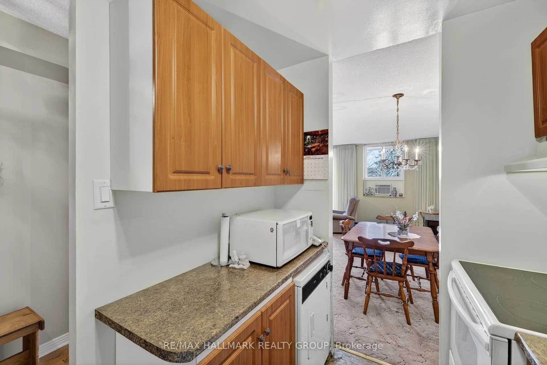 Photo 19 of Unit 209, 2000 Jasmine Crescent, Ottawa, Beacon Hill South — HOMEH