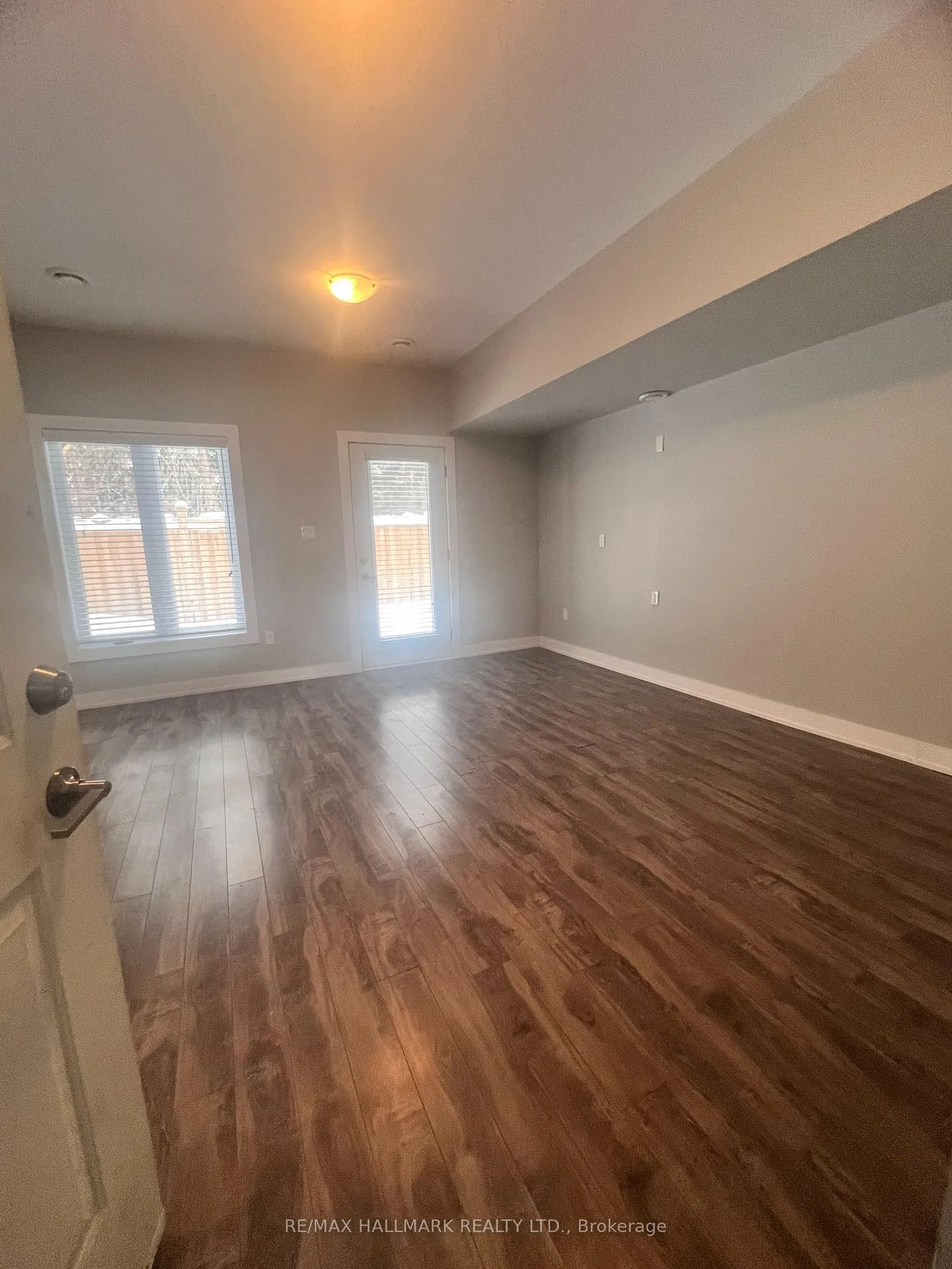 Photo 1 of Unit 49, 540 Essa Road, Barrie, Holly — HOMEH