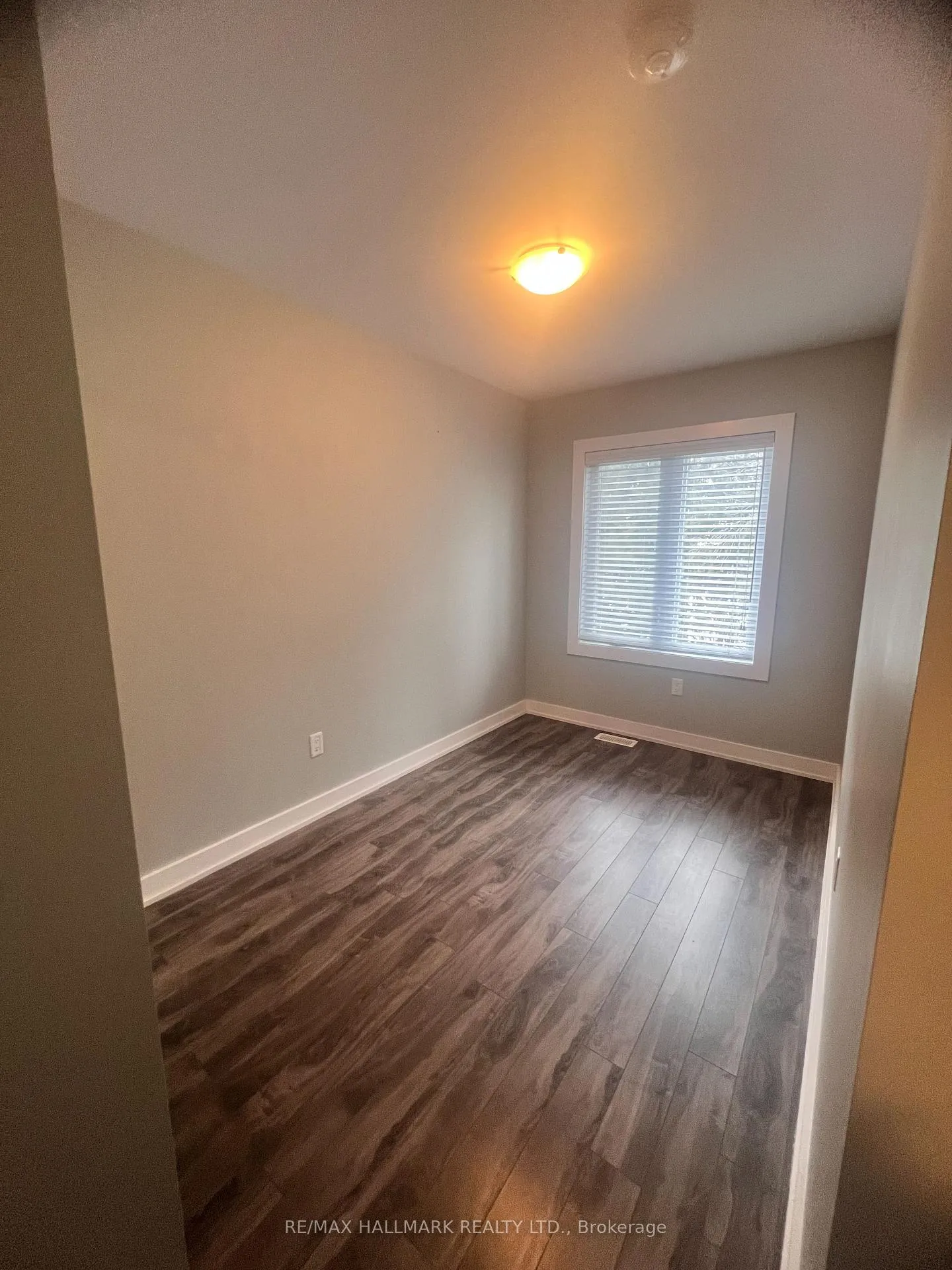 Photo 7 of Unit 49, 540 Essa Road, Barrie, Holly — HOMEH