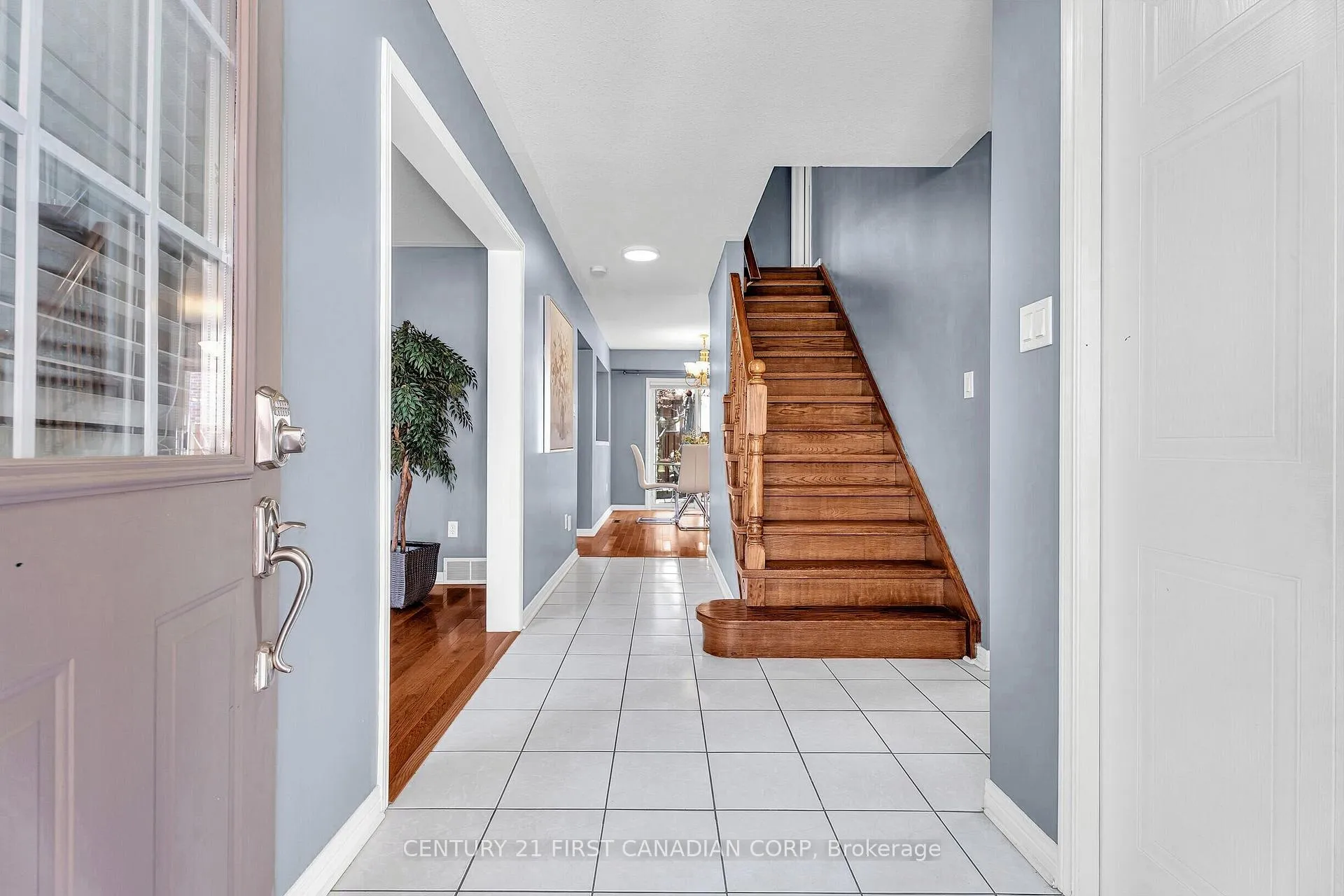 Photo 8 of 848 Guildwood Boulevard, London, North M — HOMEH