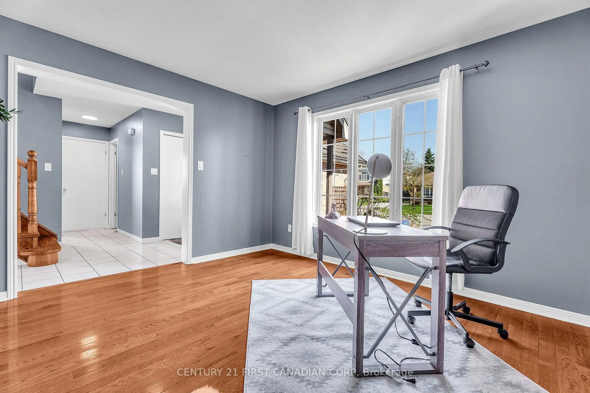 Photo 11 of 848 Guildwood Boulevard, London, North M — HOMEH