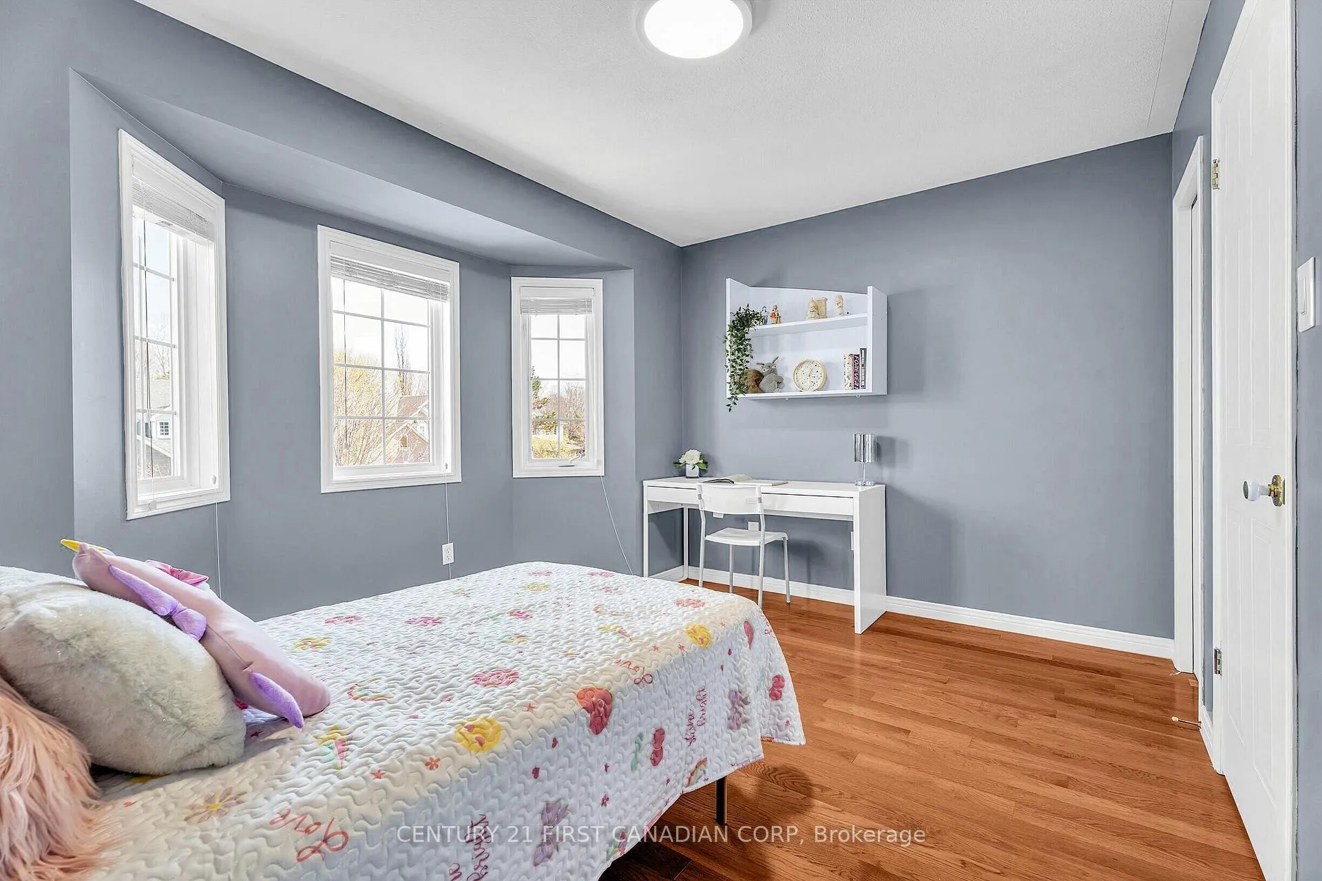 Photo 33 of 848 Guildwood Boulevard, London, North M — HOMEH