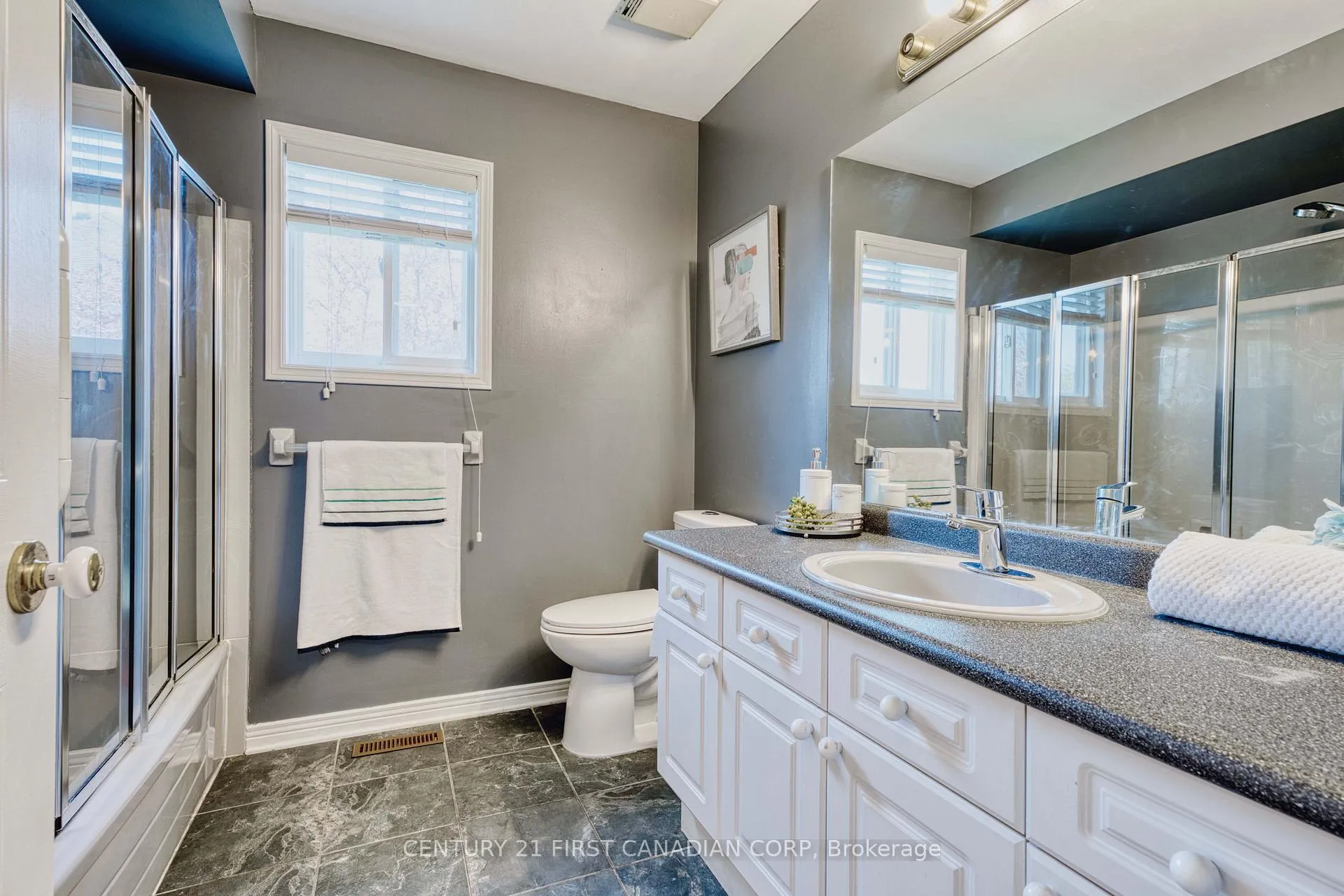 Photo 35 of 848 Guildwood Boulevard, London, North M — HOMEH