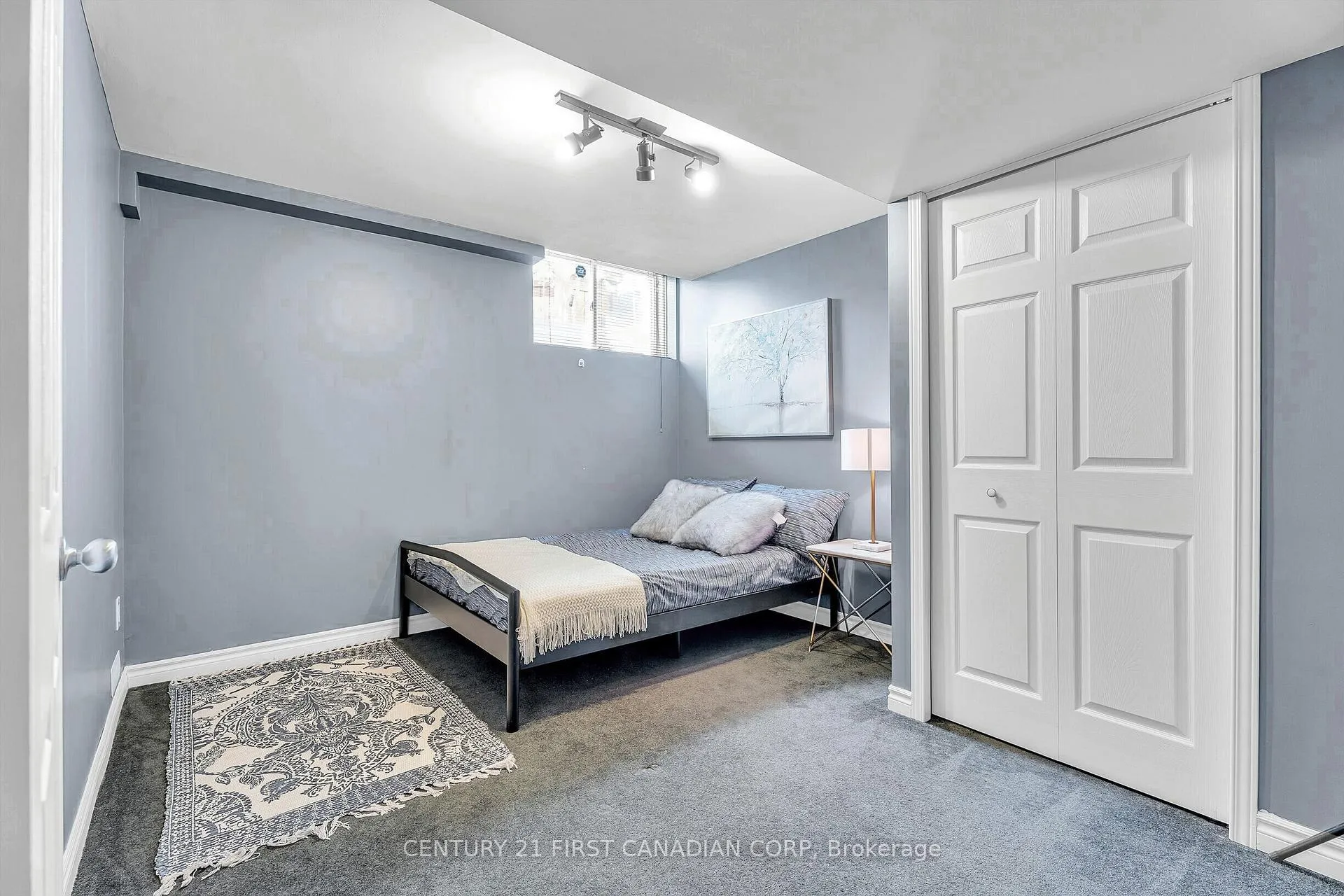 Photo 38 of 848 Guildwood Boulevard, London, North M — HOMEH