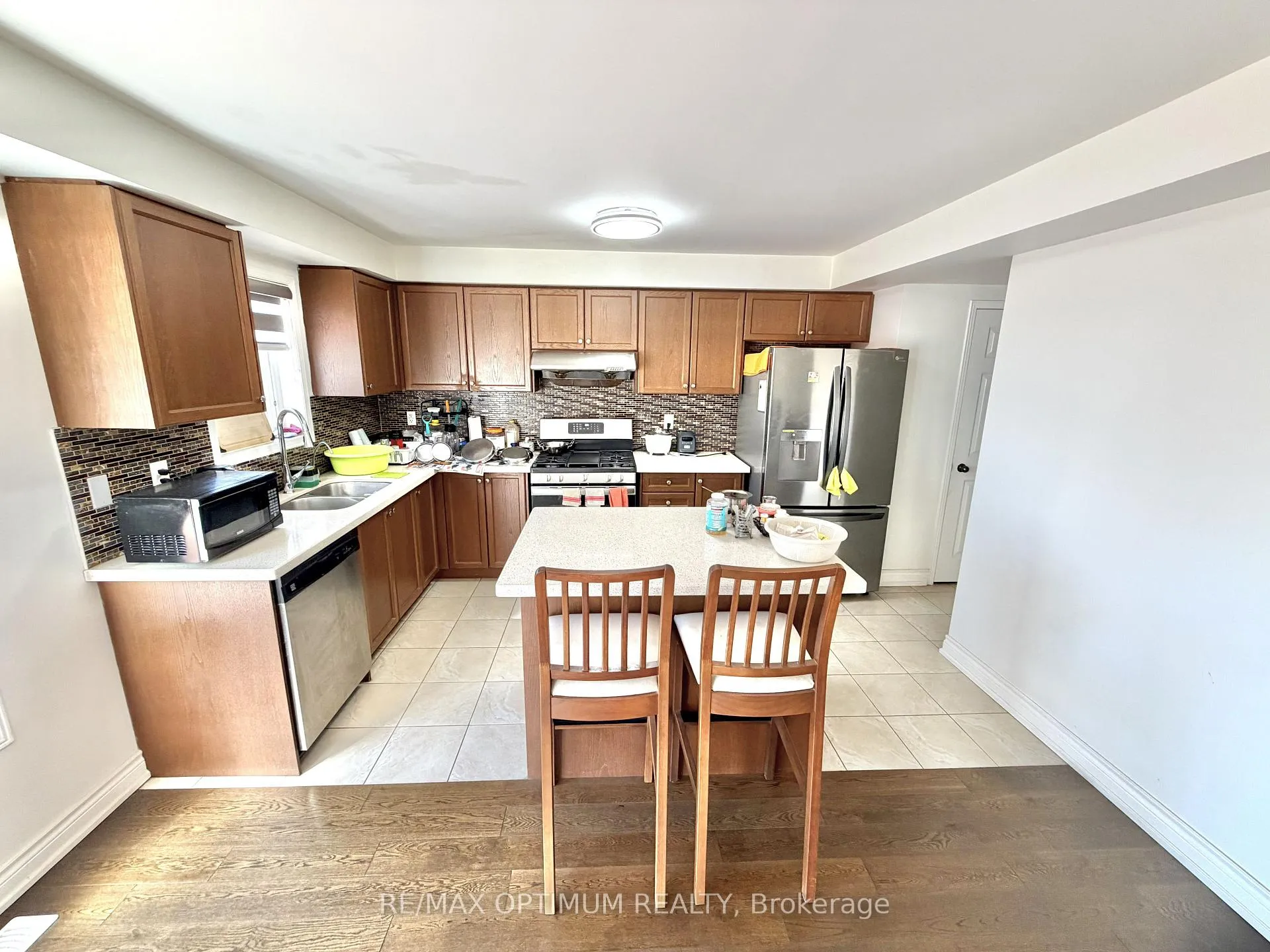 Photo 8 of 7 Barnham Street, Ajax, Central East — HOMEH