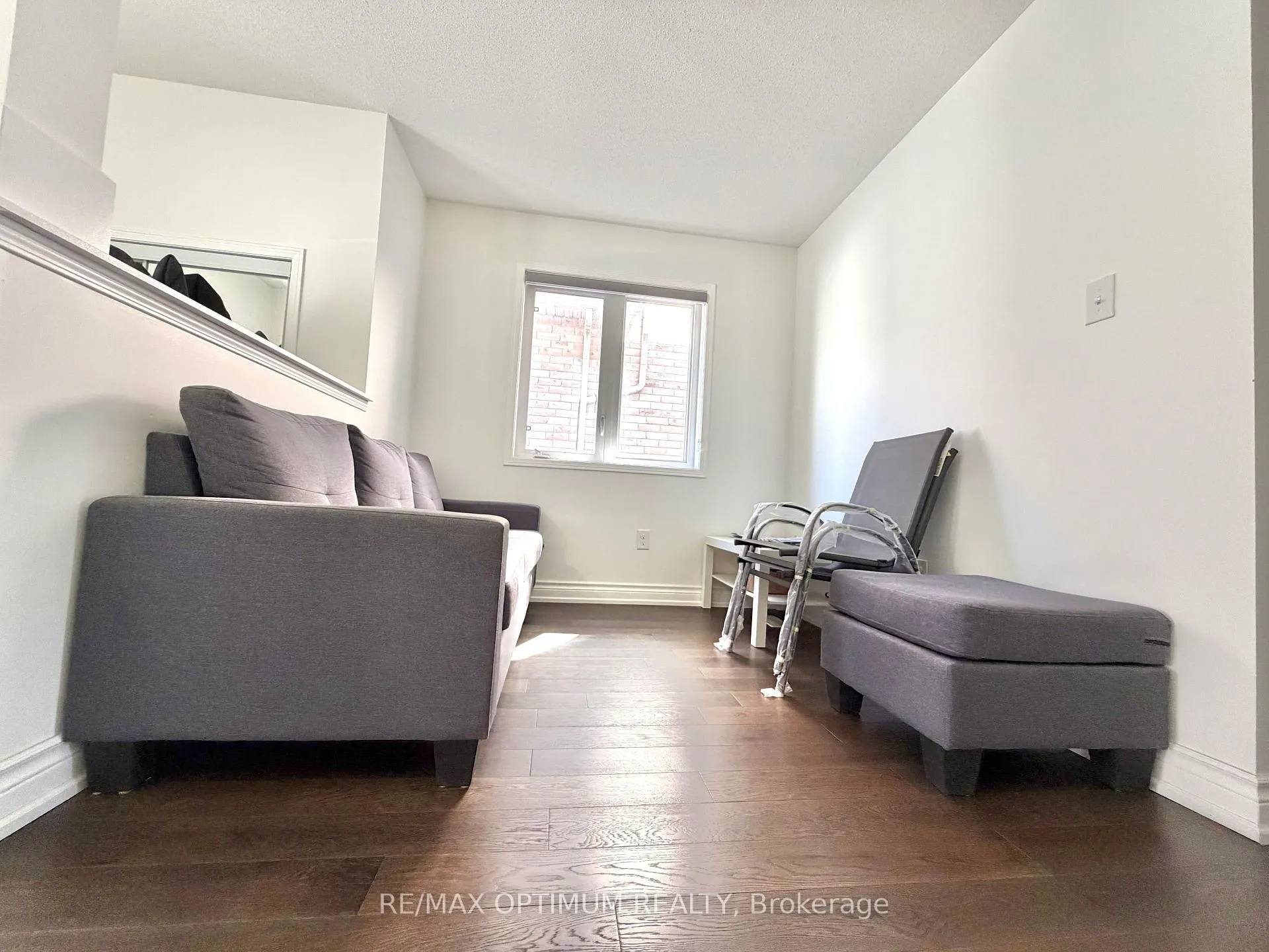 Photo 12 of 7 Barnham Street, Ajax, Central East — HOMEH