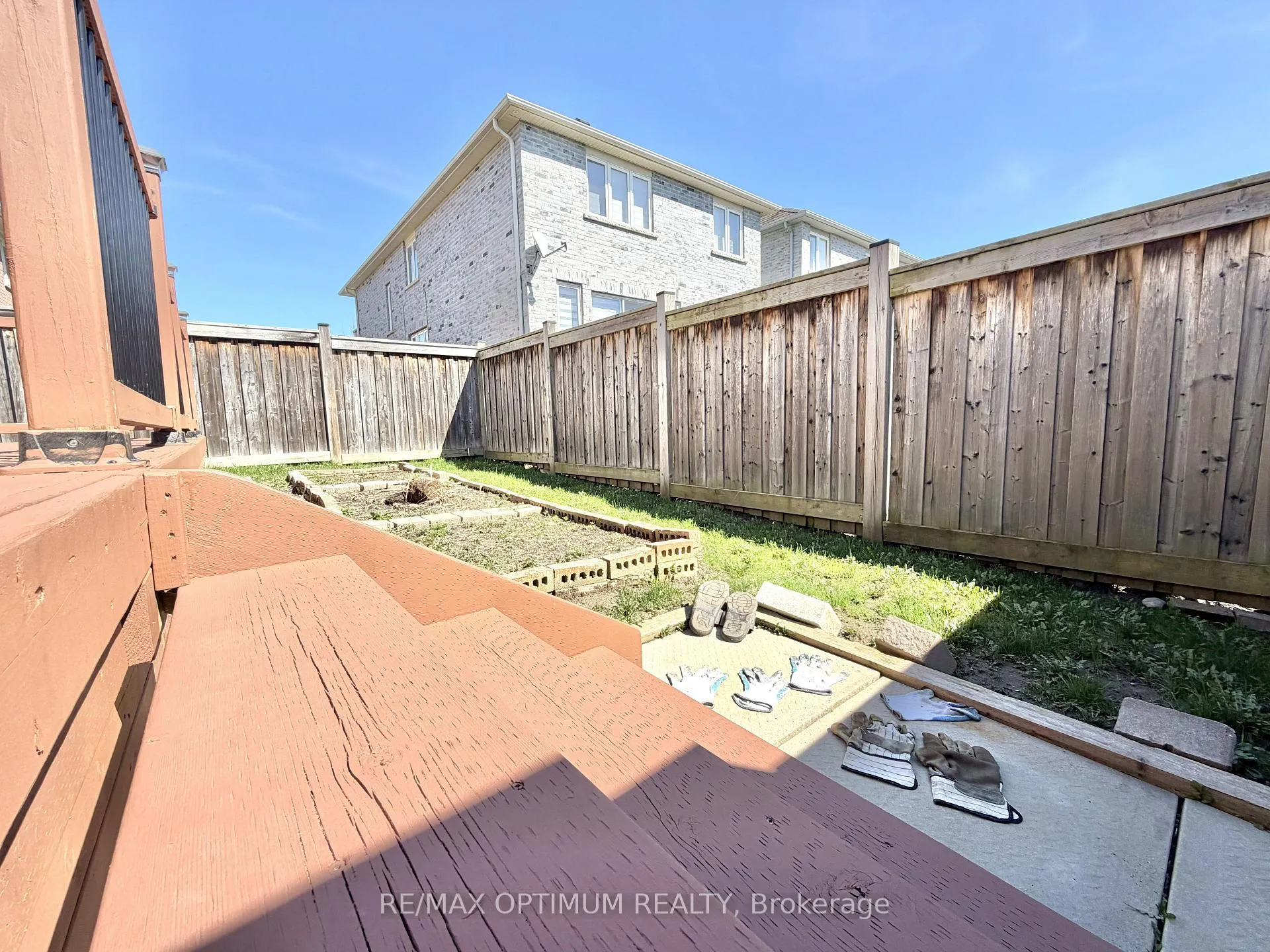 Photo 41 of 7 Barnham Street, Ajax, Central East — HOMEH