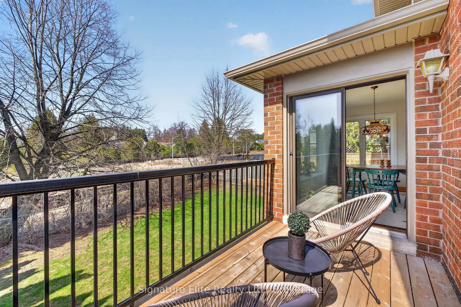 Photo 16 of 108 Golf Links Drive, Aurora, Aurora Highlands — HOMEH