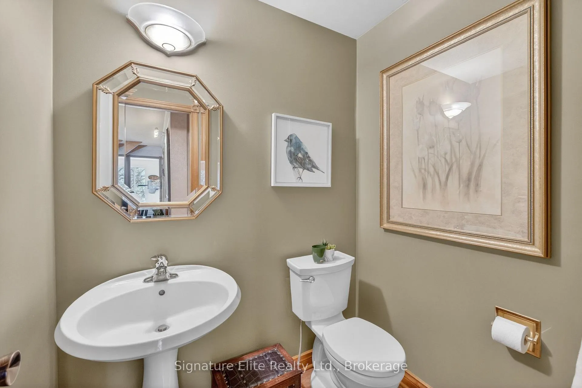 Photo 21 of 108 Golf Links Drive, Aurora, Aurora Highlands — HOMEH