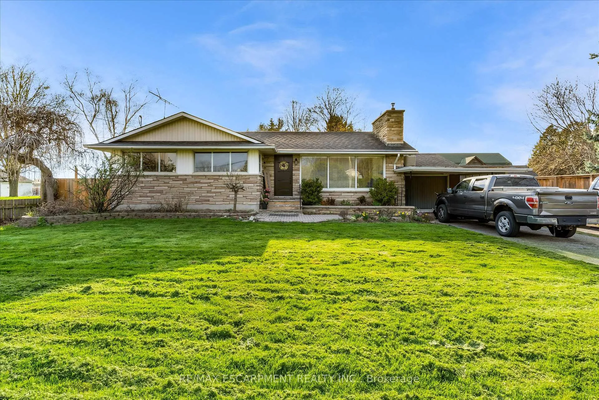 Photo 1 of 1267 Third St Louth, St. Catharines, Rural Port — HOMEH