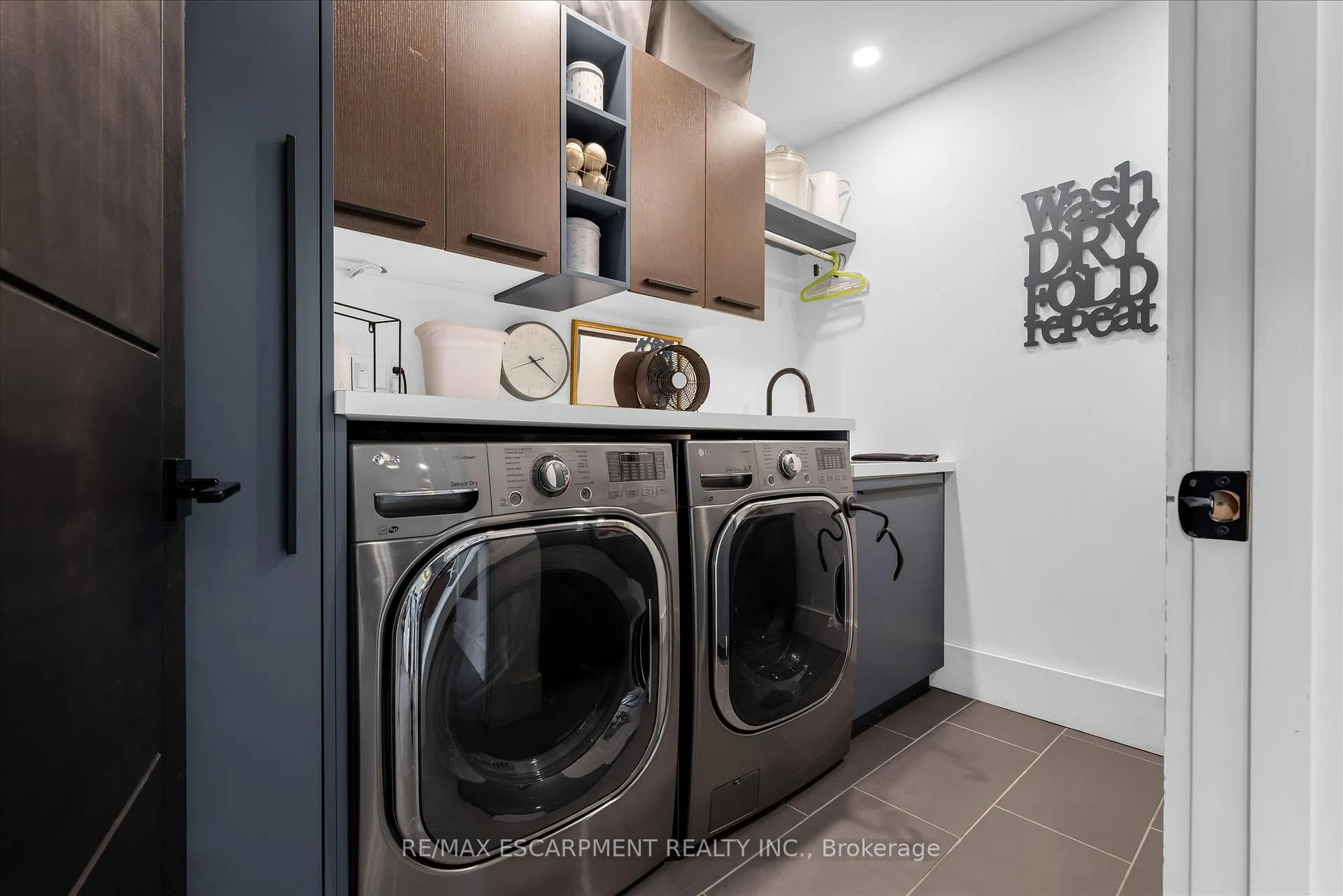 Photo 23 of 1267 Third St Louth, St. Catharines, Rural Port — HOMEH