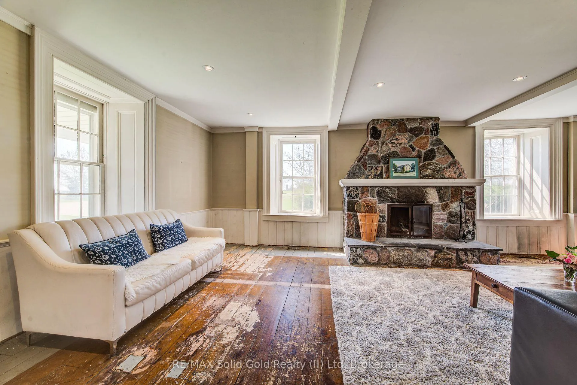 Photo 5 of 4157 Huron Road, Wilmot — HOMEH