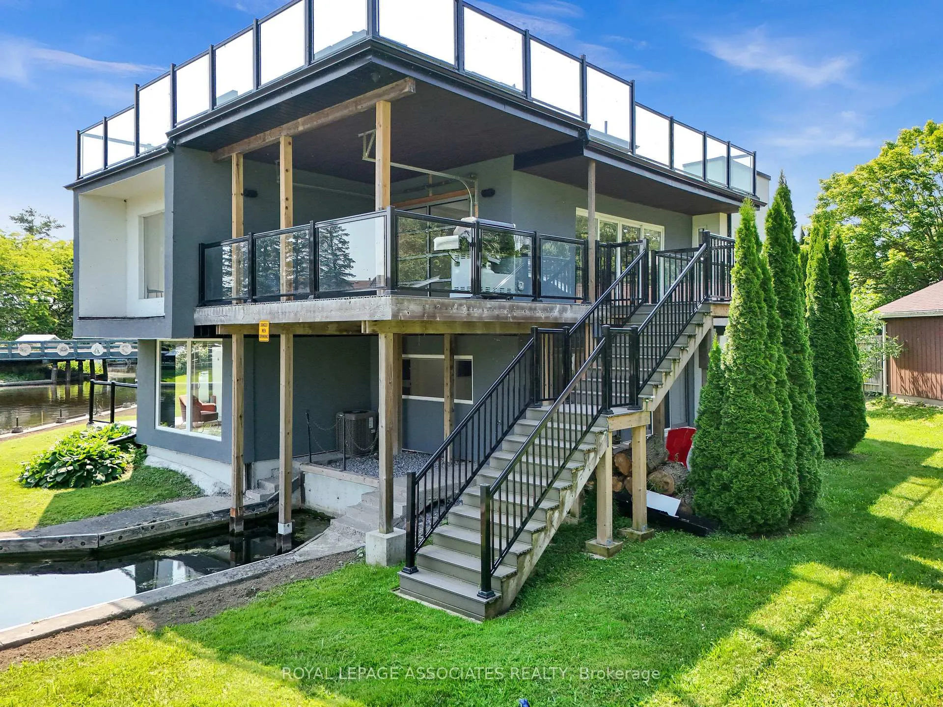 Photo 3 of 57 Poplar Crescent, Ramara, Rural Ramara — HOMEH