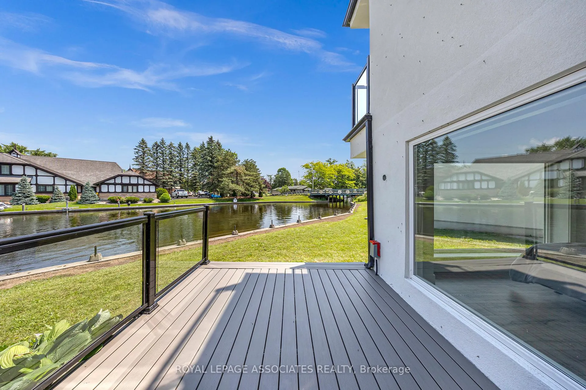 Photo 18 of 57 Poplar Crescent, Ramara, Rural Ramara — HOMEH
