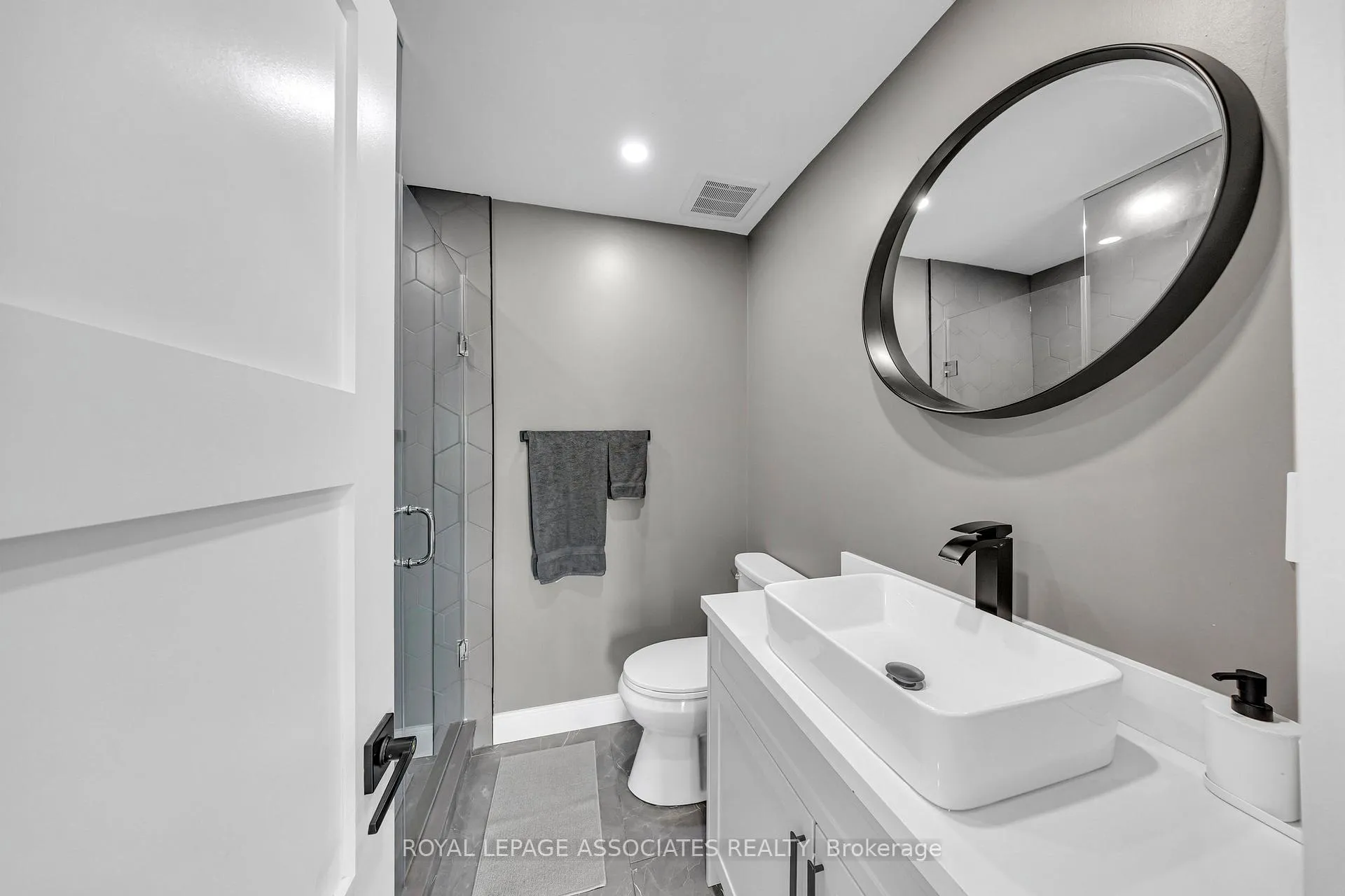 Photo 27 of 57 Poplar Crescent, Ramara, Rural Ramara — HOMEH