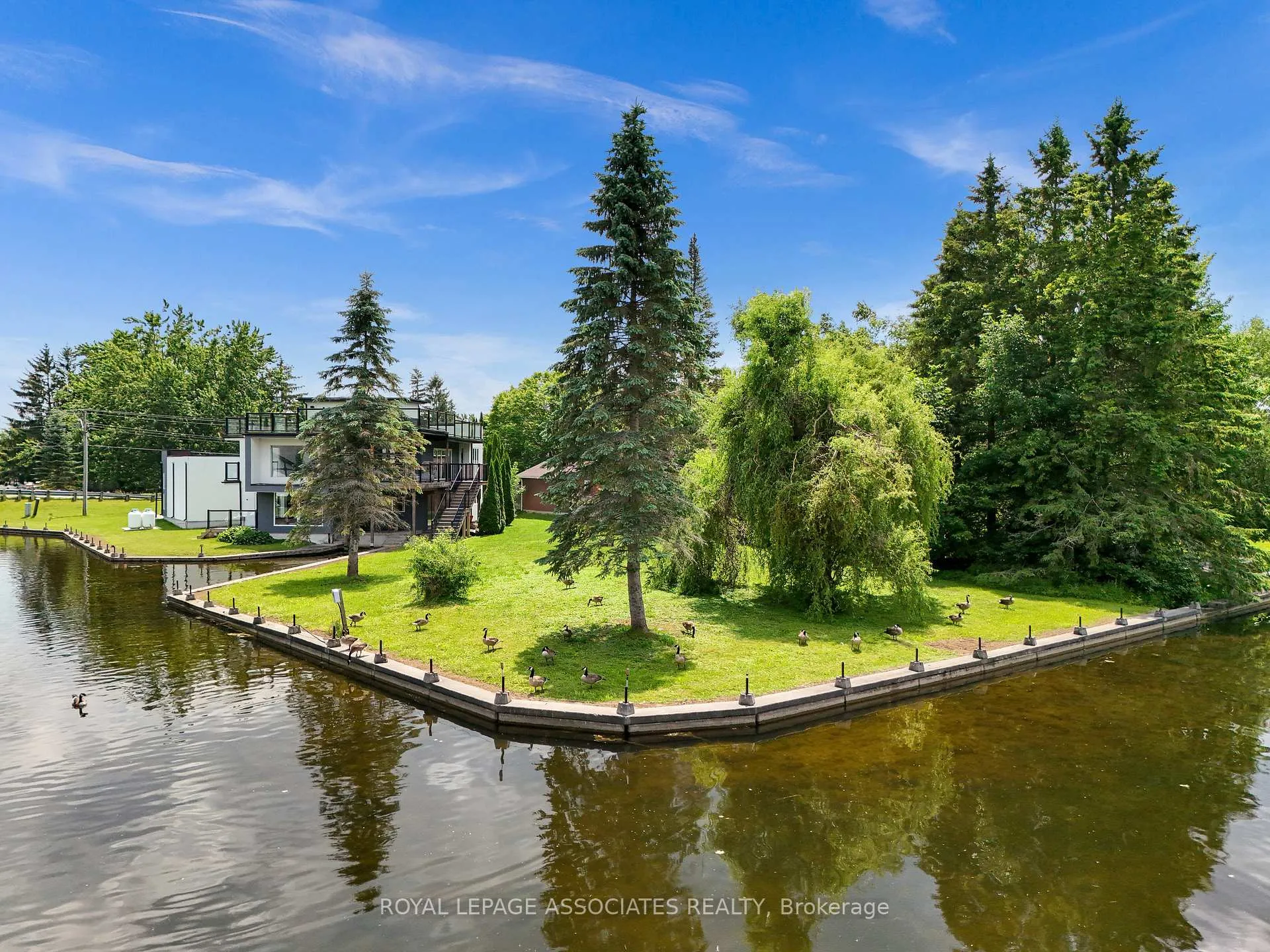 Photo 35 of 57 Poplar Crescent, Ramara, Rural Ramara — HOMEH