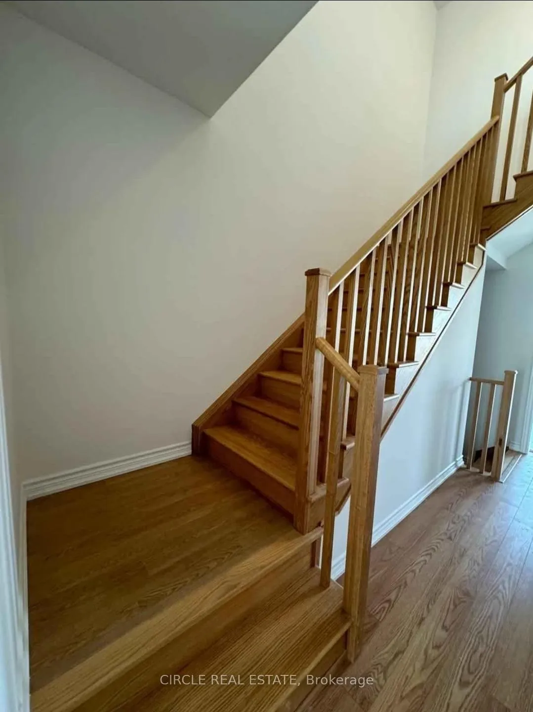 Photo 4 of 753 Carpenter Trail, Peterborough, Monaghan Ward 2 — HOMEH