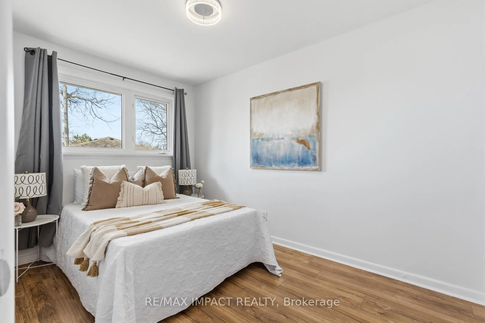 Photo 16 of 918 McCullough Drive, Whitby, Downtown Whitby — HOMEH
