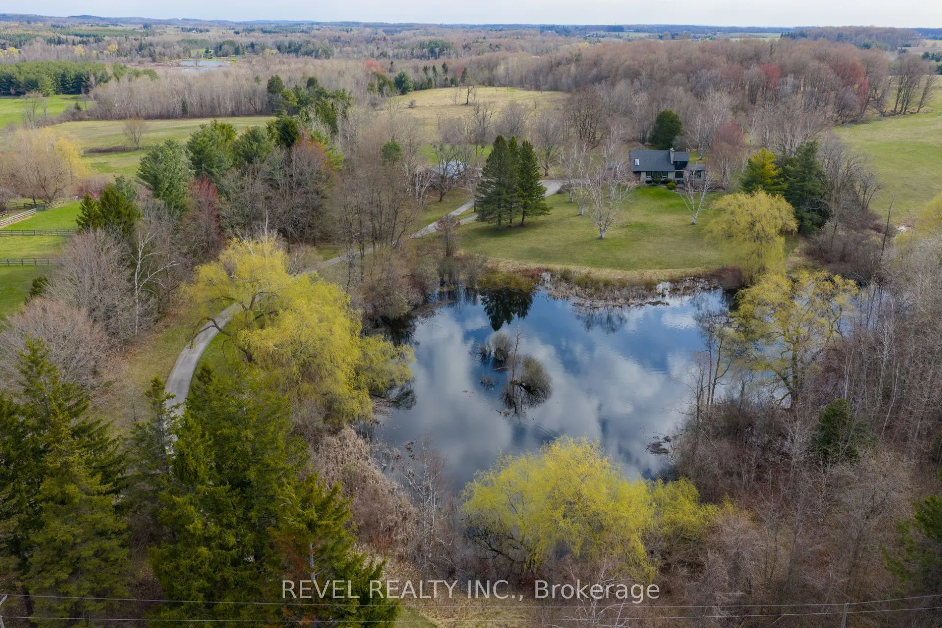 Photo 2 of 15633 Kennedy Road, Caledon, Rural Caledon — HOMEH