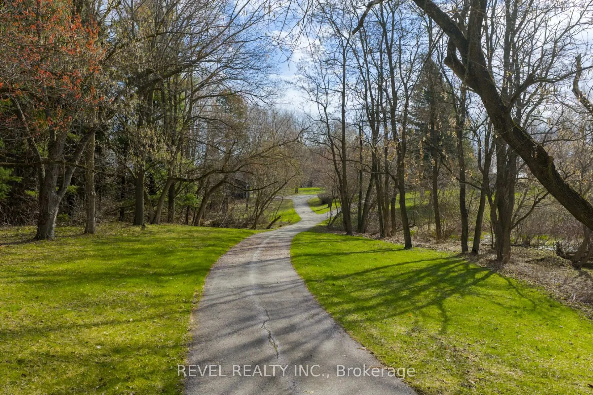 Photo 3 of 15633 Kennedy Road, Caledon, Rural Caledon — HOMEH