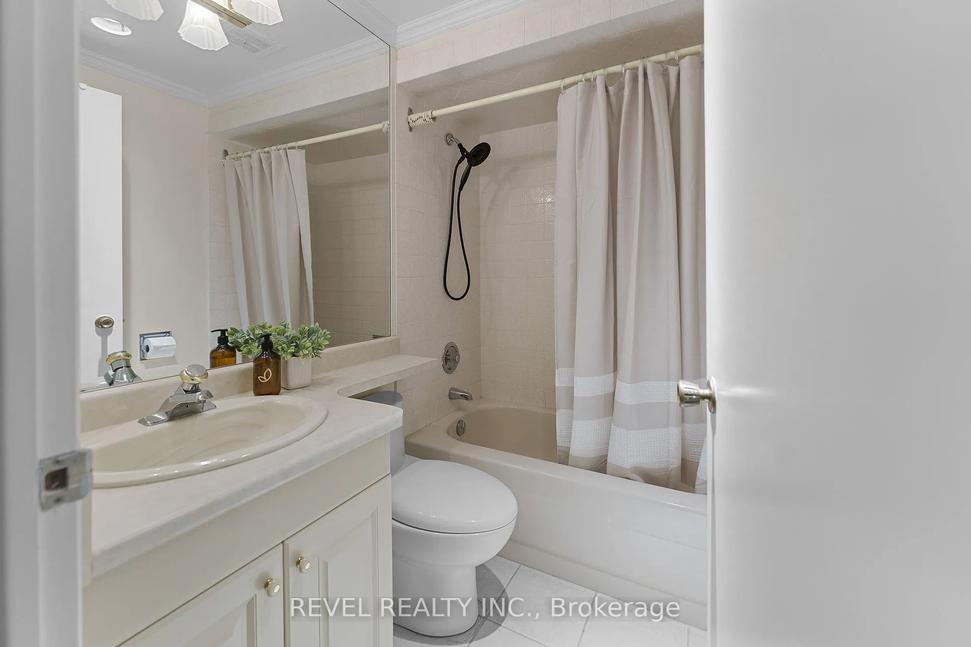 Photo 23 of 15633 Kennedy Road, Caledon, Rural Caledon — HOMEH
