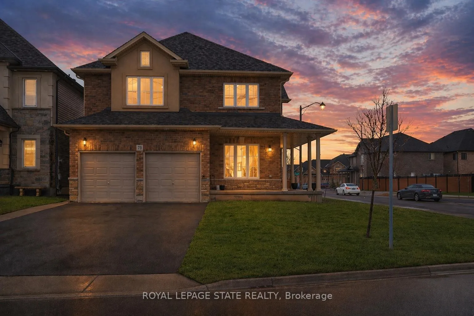 Photo 2 of 79 Dolomiti Court, Hamilton, Stoney Creek — HOMEH