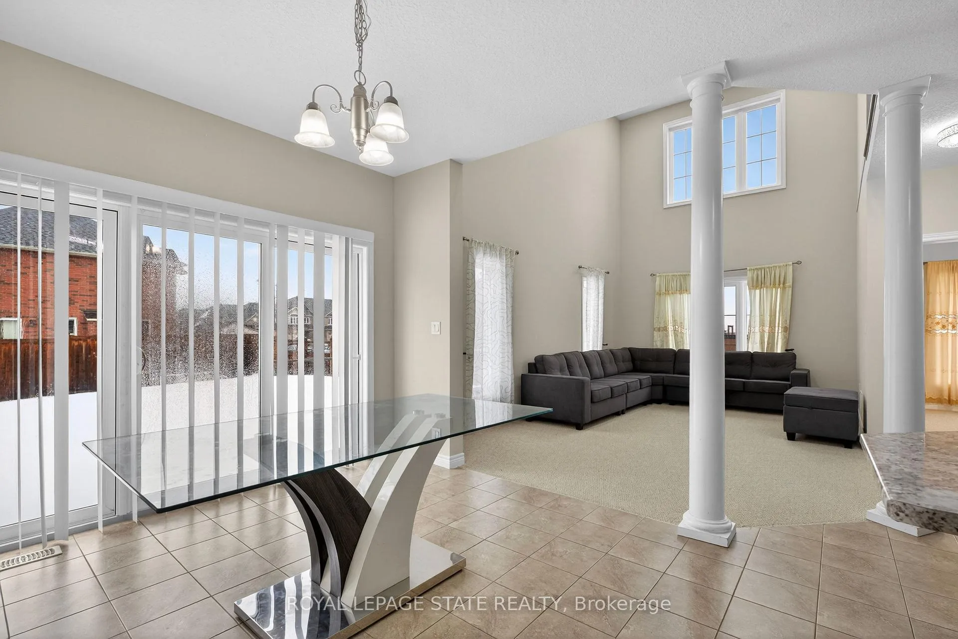 Photo 15 of 79 Dolomiti Court, Hamilton, Stoney Creek — HOMEH