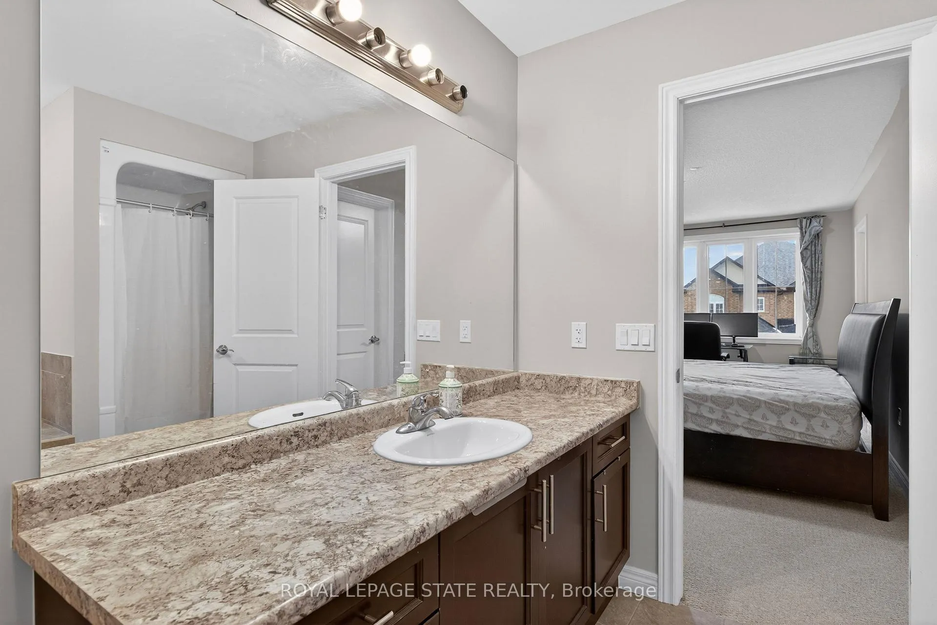 Photo 38 of 79 Dolomiti Court, Hamilton, Stoney Creek — HOMEH