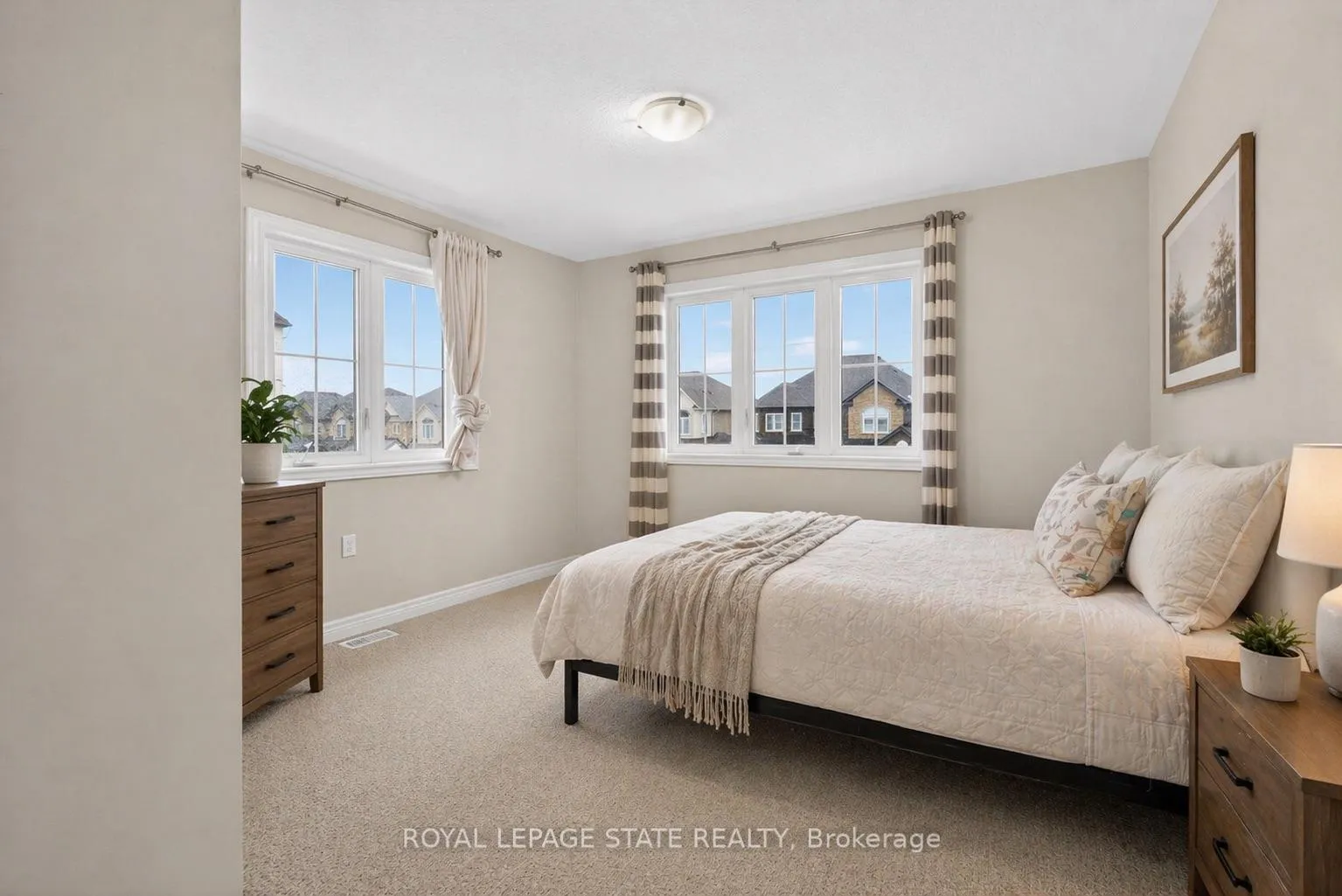 Photo 39 of 79 Dolomiti Court, Hamilton, Stoney Creek — HOMEH