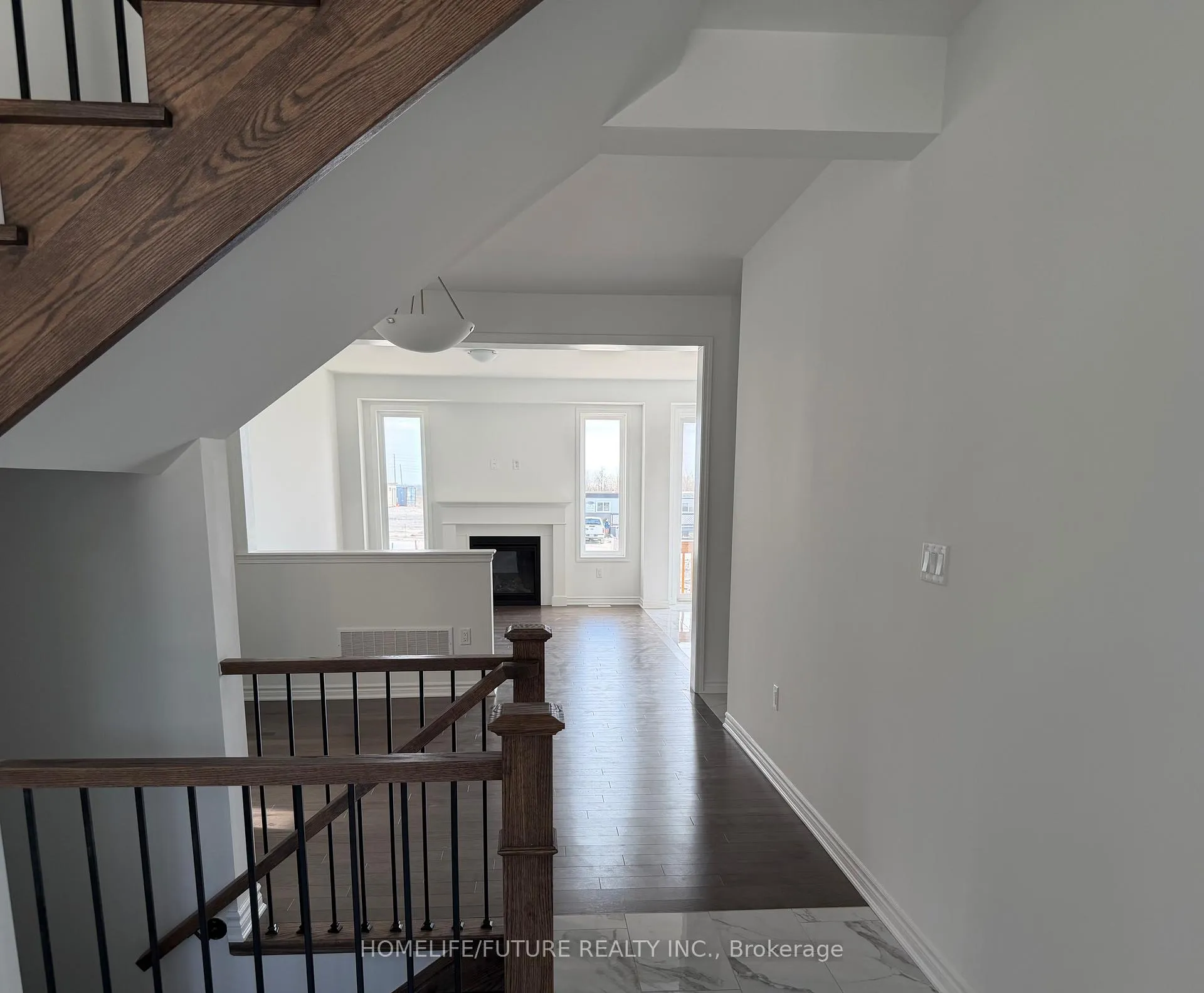 Photo 3 of 3429 Deepglade Path, Pickering, Rural Pickering — HOMEH