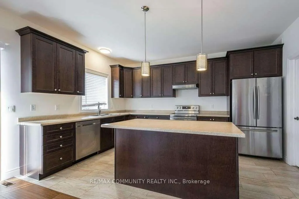 Photo 10 of 13 Laurel Street, Belleville, Thurlow Ward — HOMEH