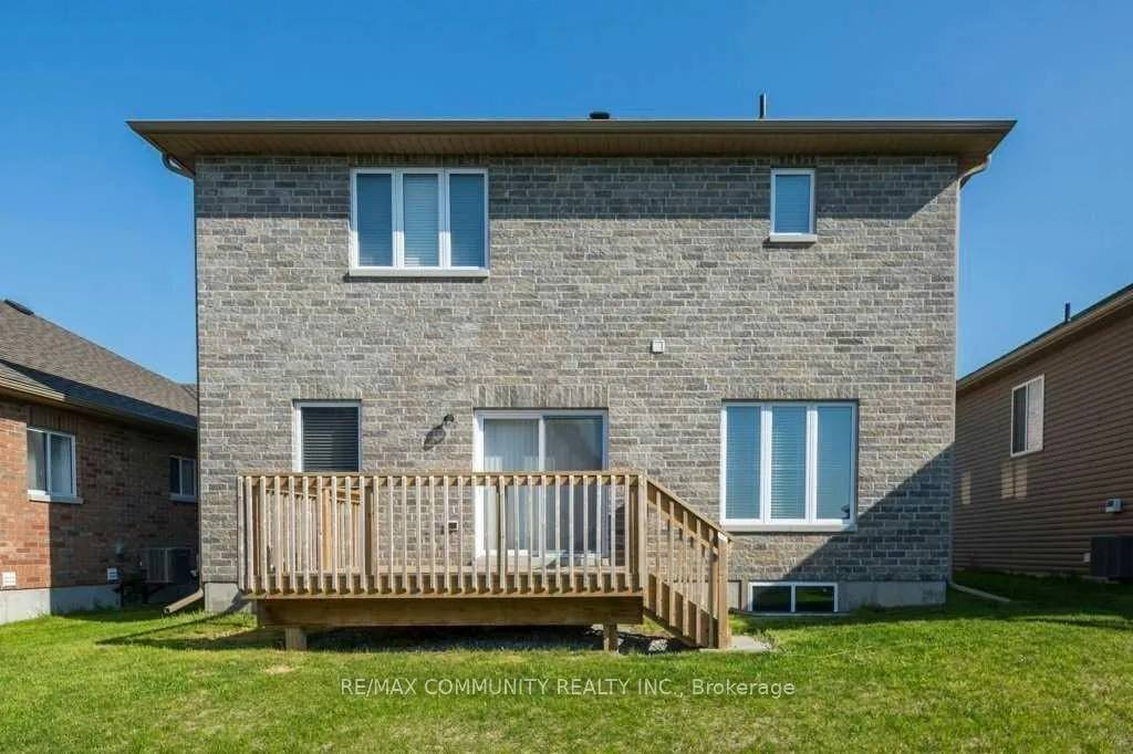 Photo 26 of 13 Laurel Street, Belleville, Thurlow Ward — HOMEH