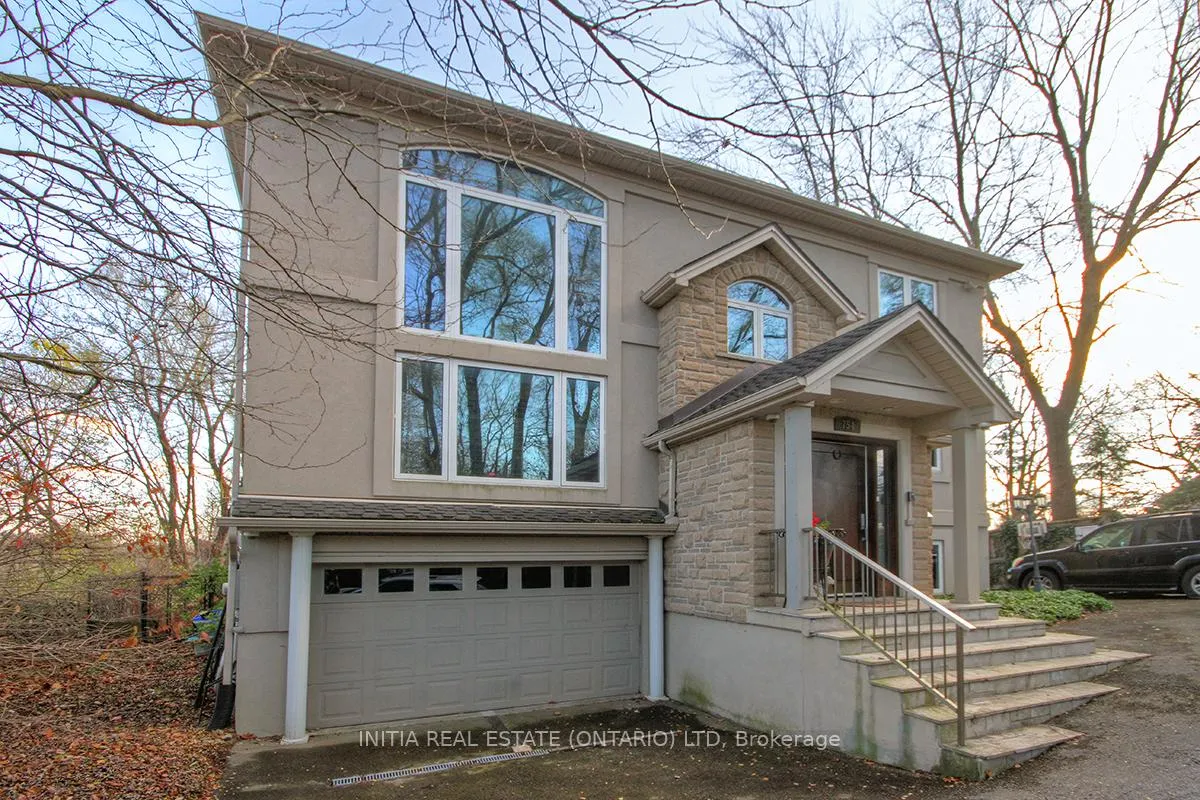 Photo 2 of 754 Riverside Drive, London, North Q — HOMEH