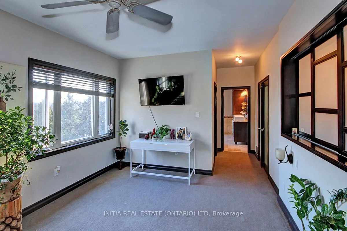 Photo 22 of 754 Riverside Drive, London, North Q — HOMEH