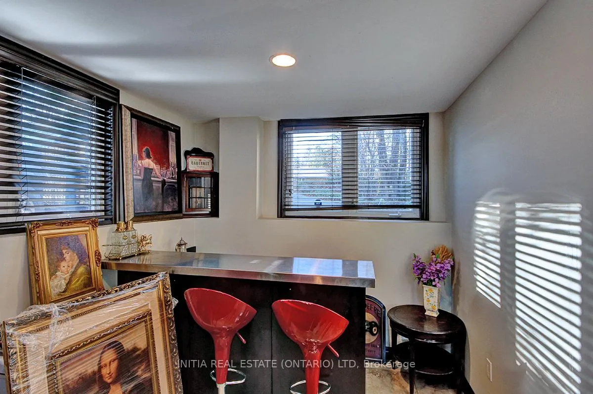Photo 31 of 754 Riverside Drive, London, North Q — HOMEH