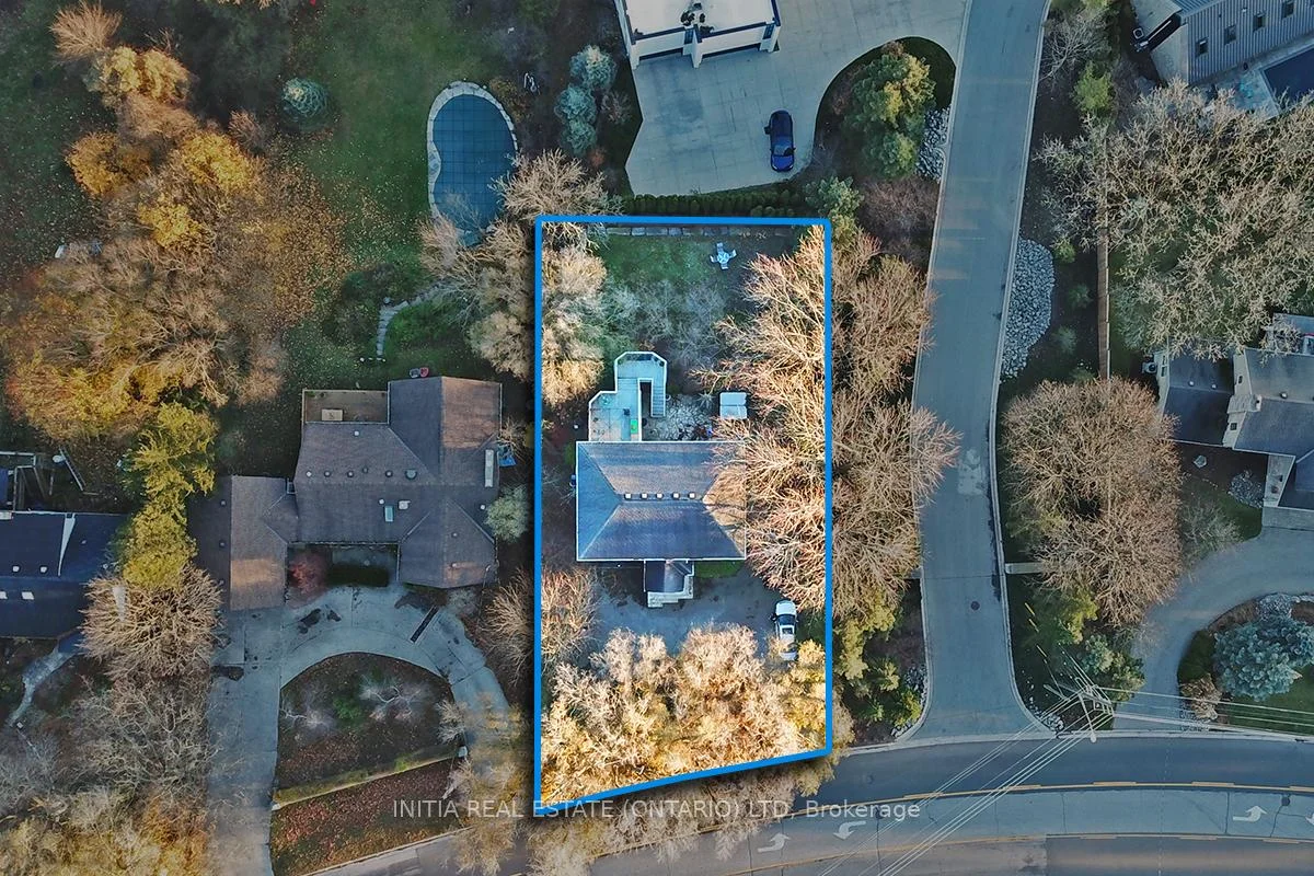 Photo 36 of 754 Riverside Drive, London, North Q — HOMEH