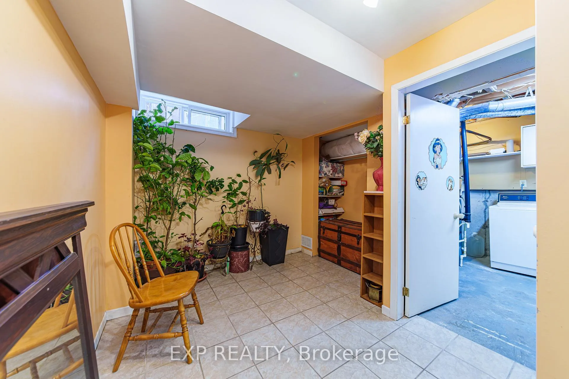 Photo 35 of 31 Coolspring Crescent, Ottawa, Borden Farm/Stewart Farm/Carleton Heights/Parkwood Hills — HOMEH