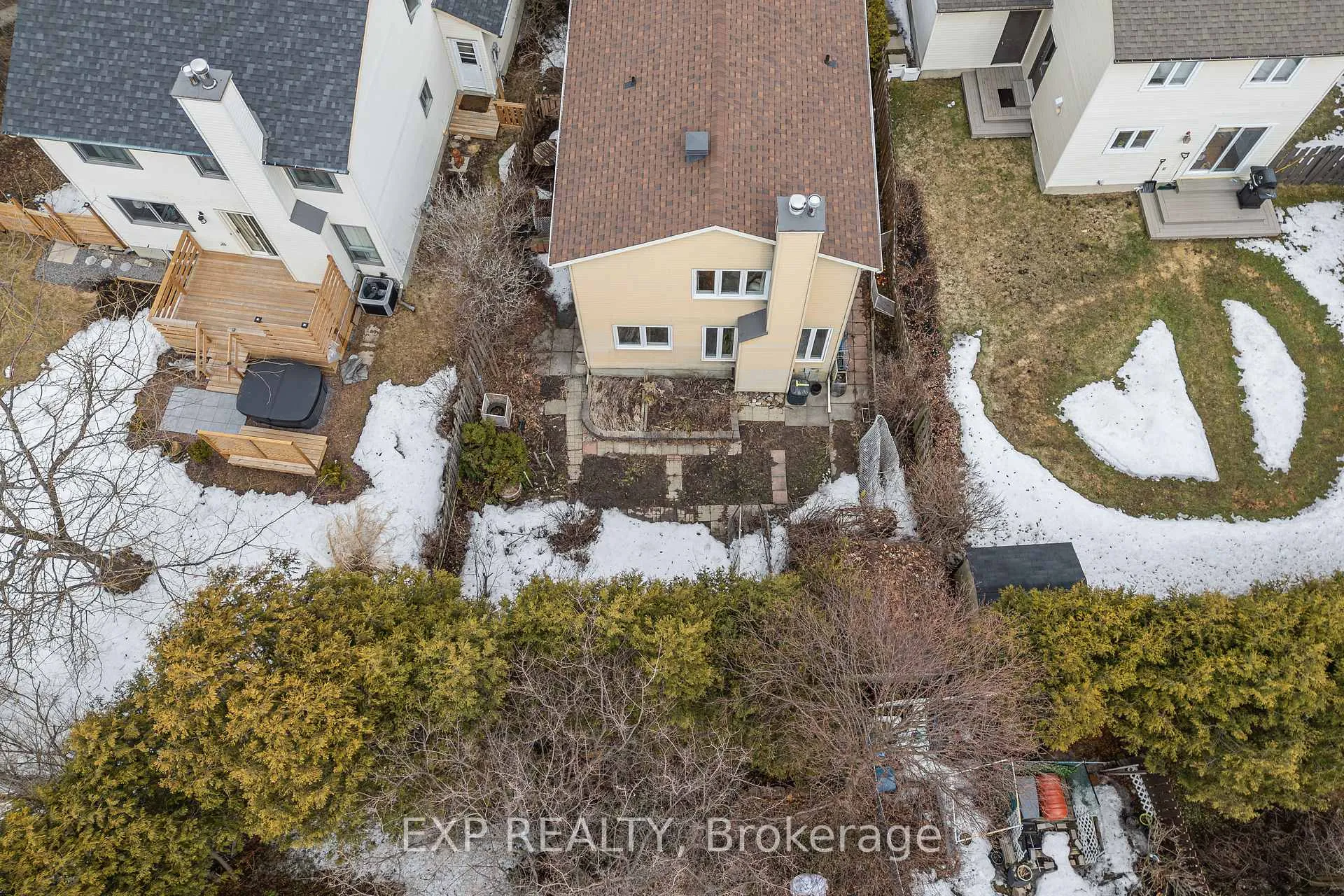 Photo 41 of 31 Coolspring Crescent, Ottawa, Borden Farm/Stewart Farm/Carleton Heights/Parkwood Hills — HOMEH
